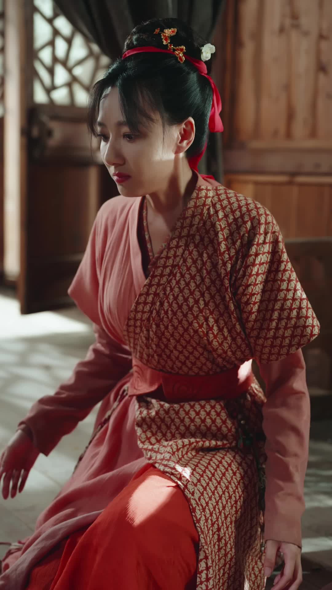 穿成反派後娘，我帶崽改命 第4集