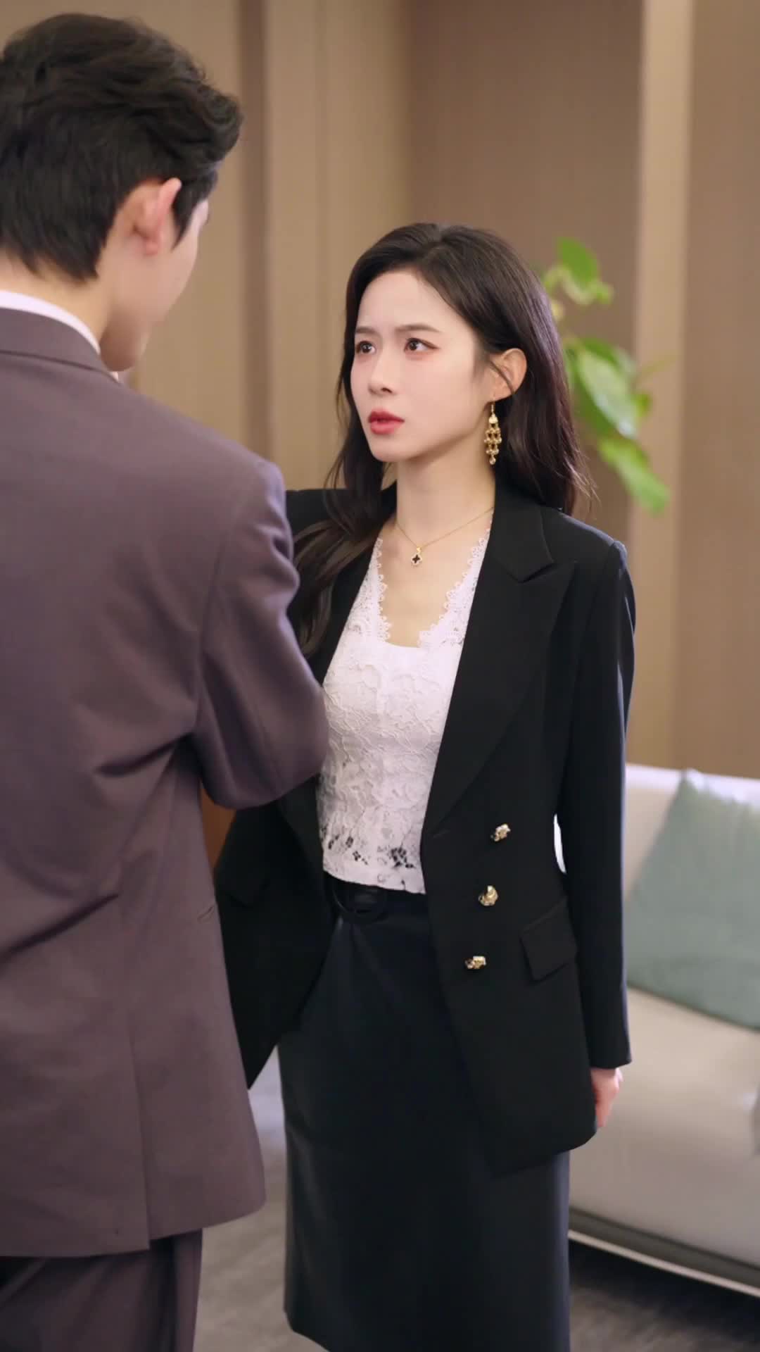 Divorced, Yet Destined to Love Again Episode 10