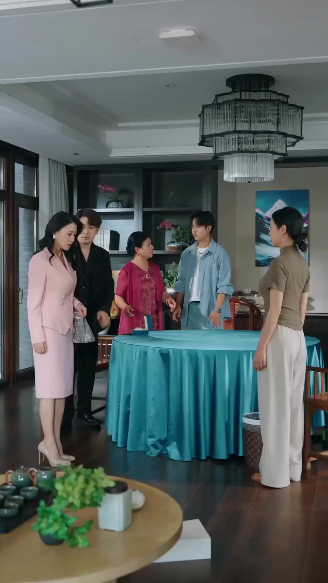 No Longer His Shadow, But My Own Sun Episode 4