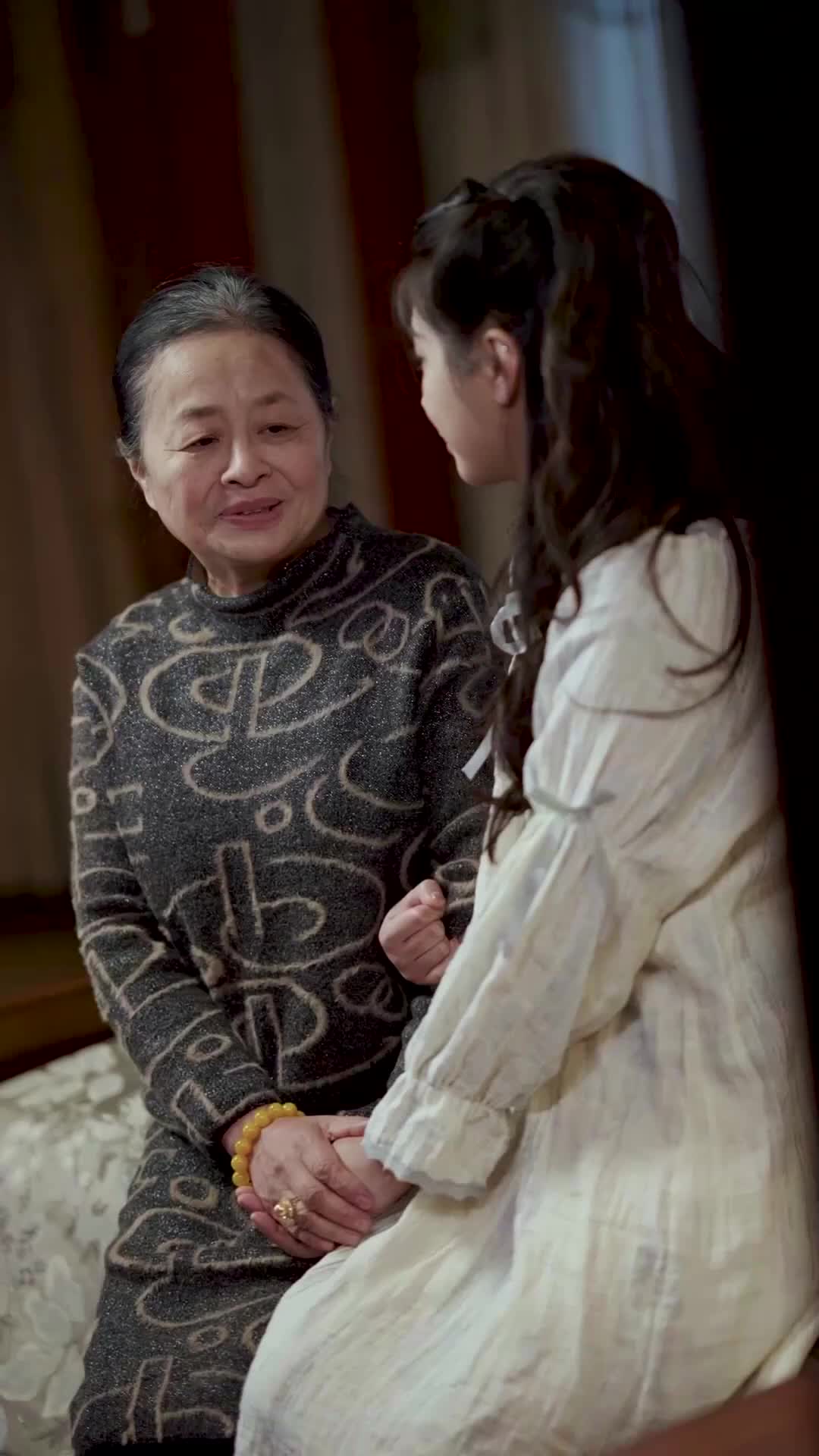 Anak Kembar, Ibu Putri Hebat Episode 9