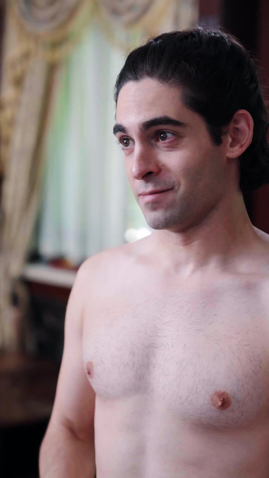 Bésame bajo la parra Episodio 10