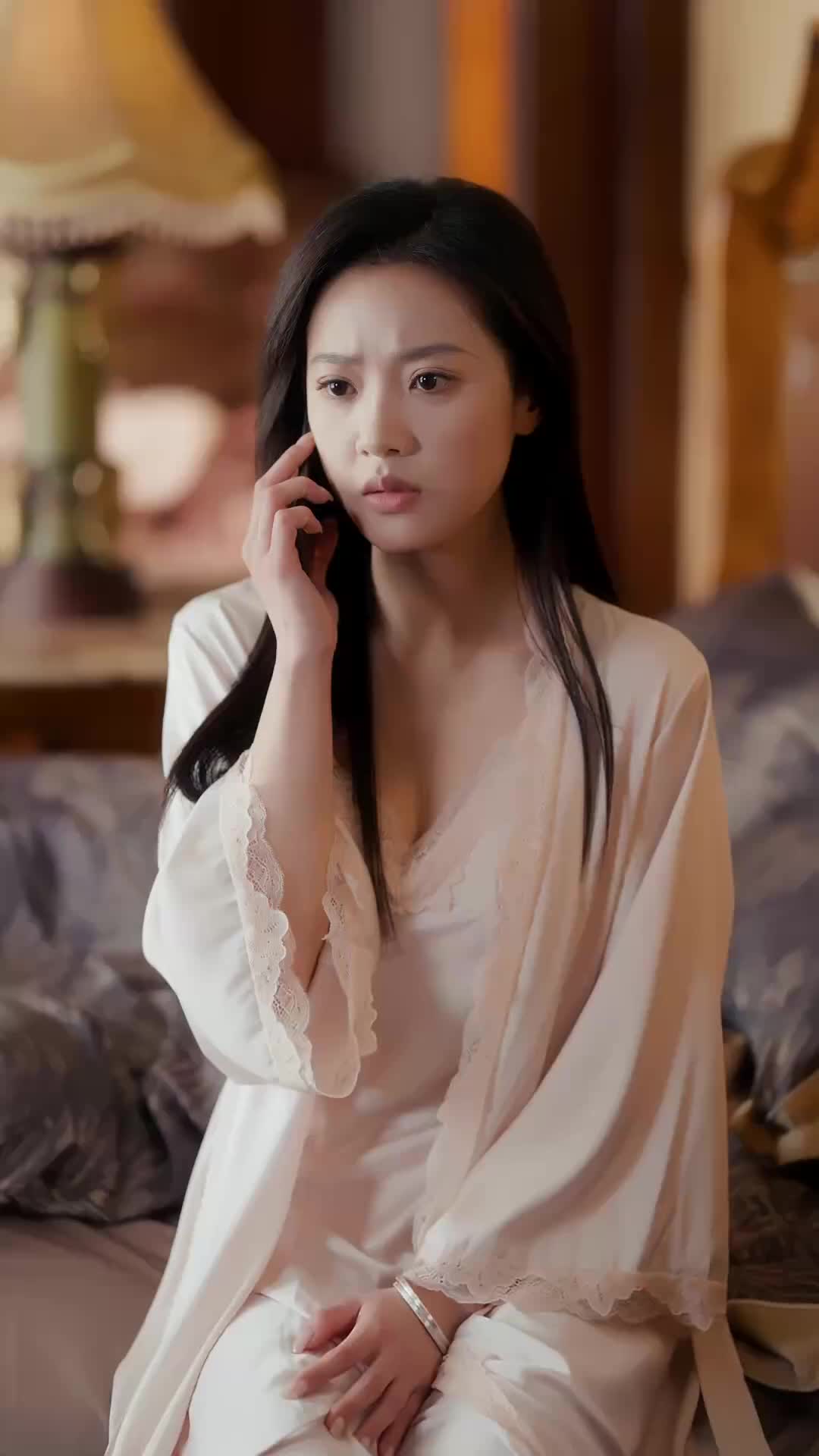 Shatter the Night, Steal His Heart Episode 9