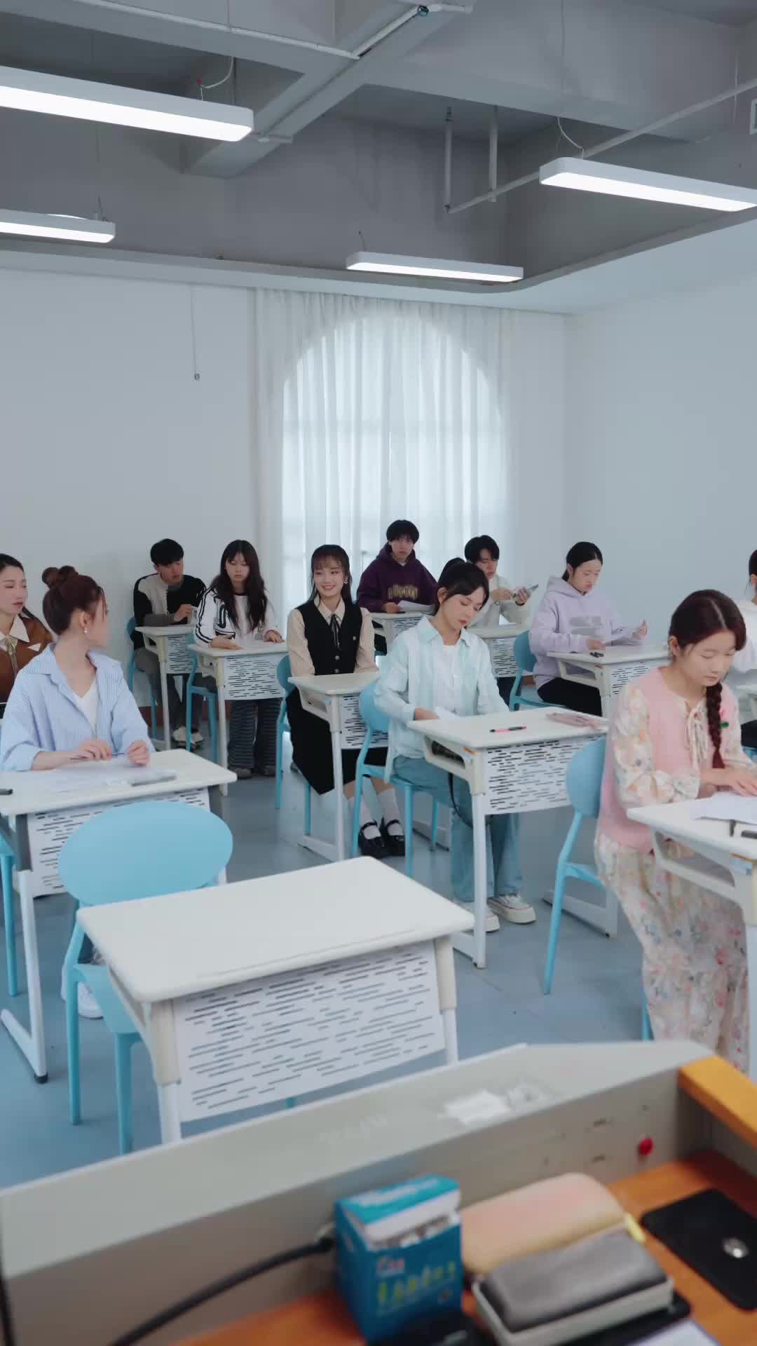 校花的讀心術，碰上了我的靜音鍵 第3集