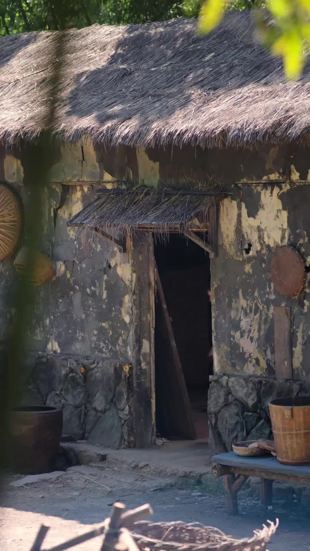 Tres vidas para cobrar venganza Episodio 8