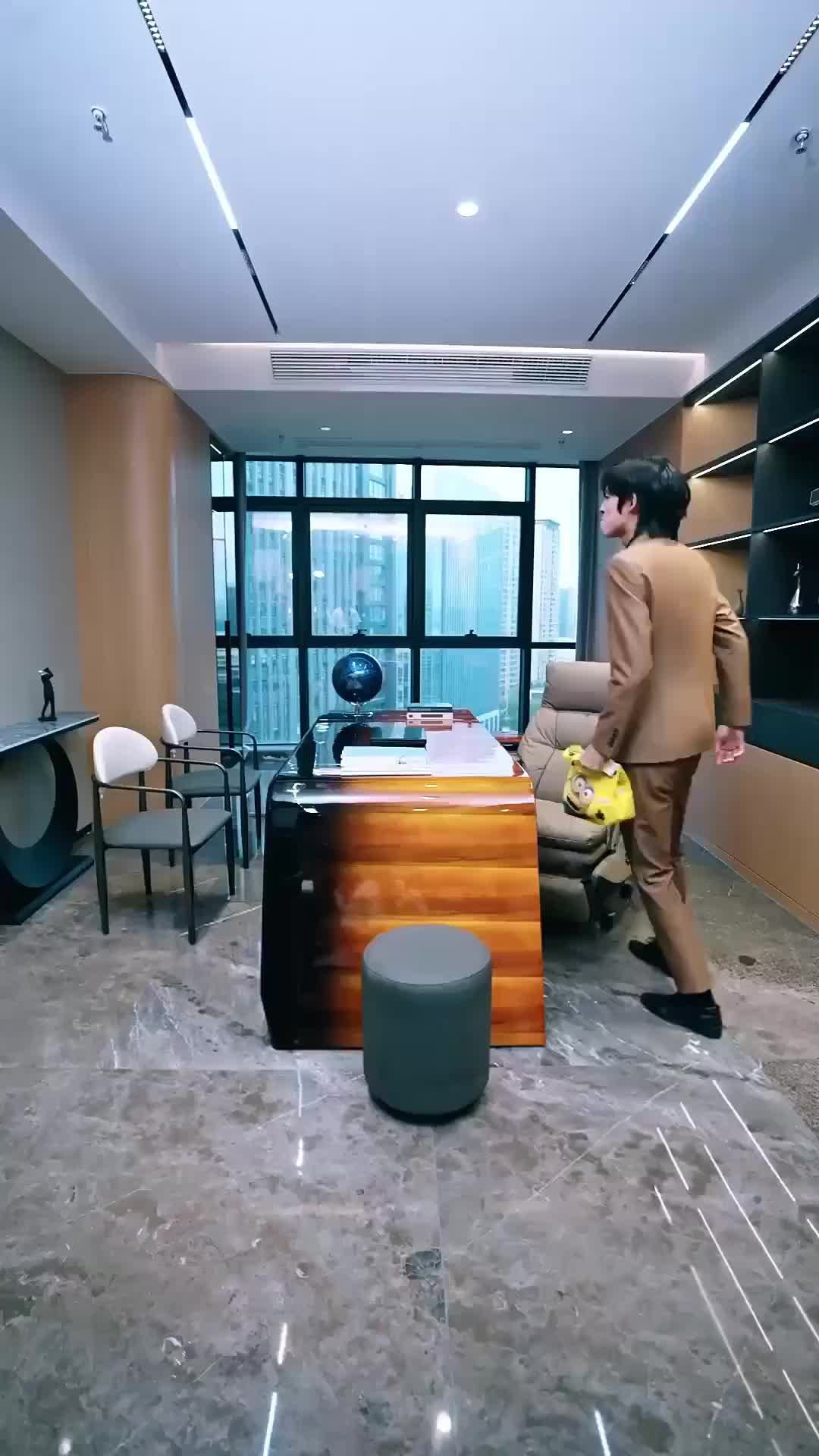 Musuh Masa Lalu di Dunia Modern Episode 3