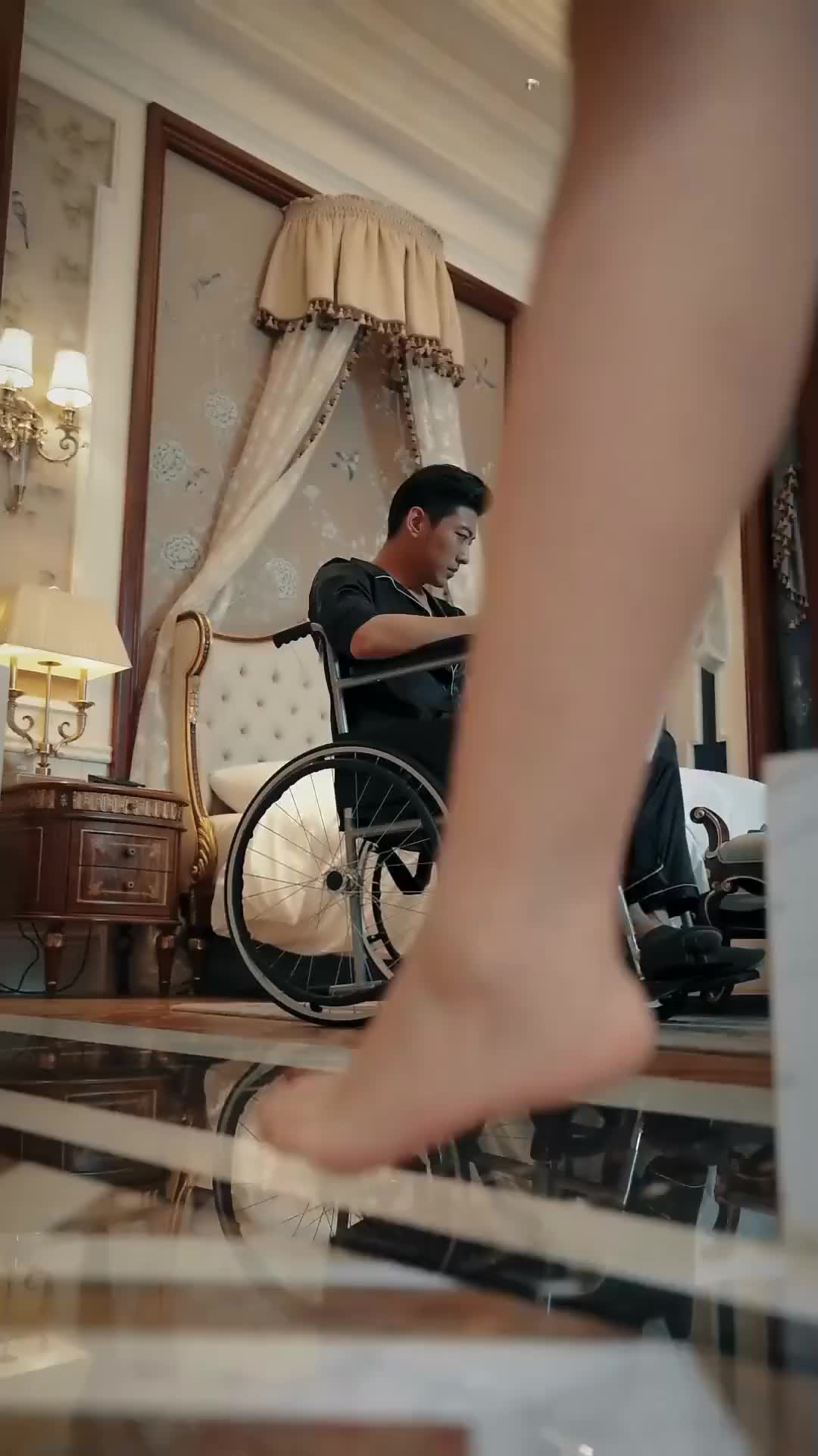 Daya Tarik di Balik Topeng Episode 11