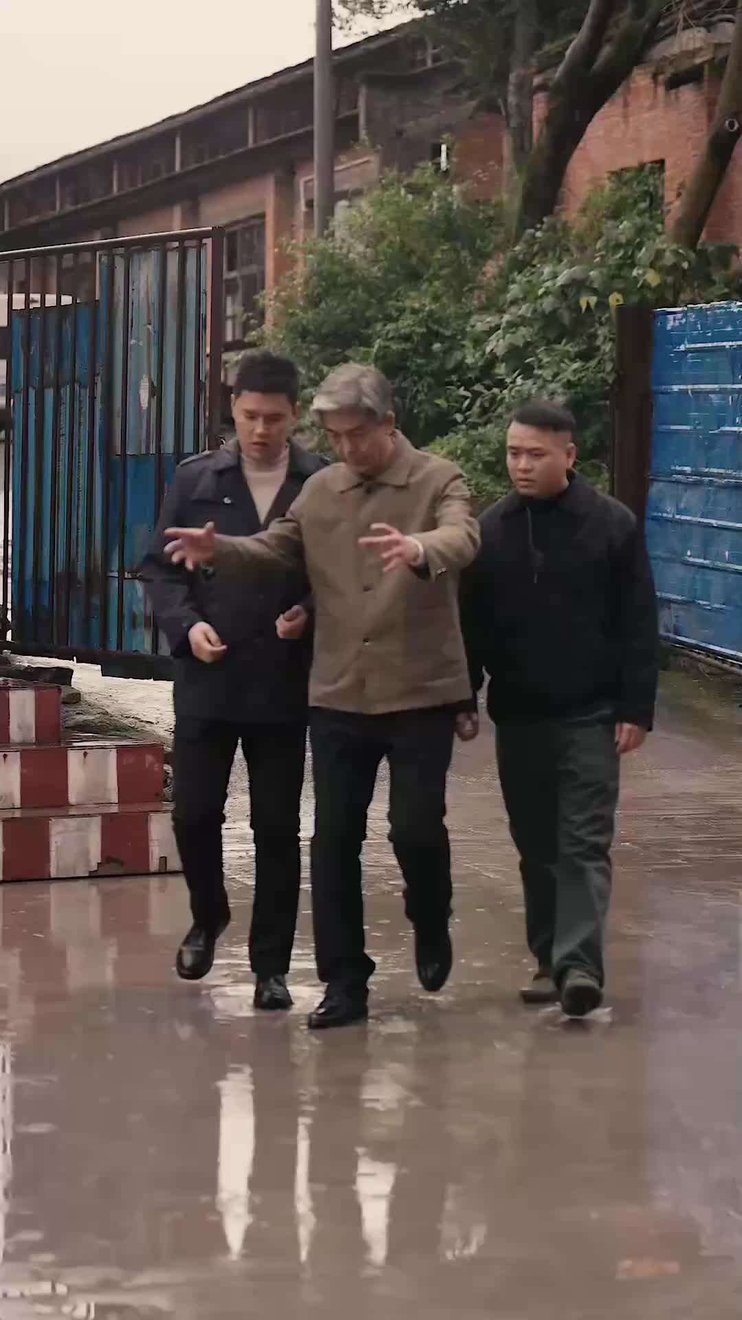 傻柱重生：這一世不伺候了 第6集