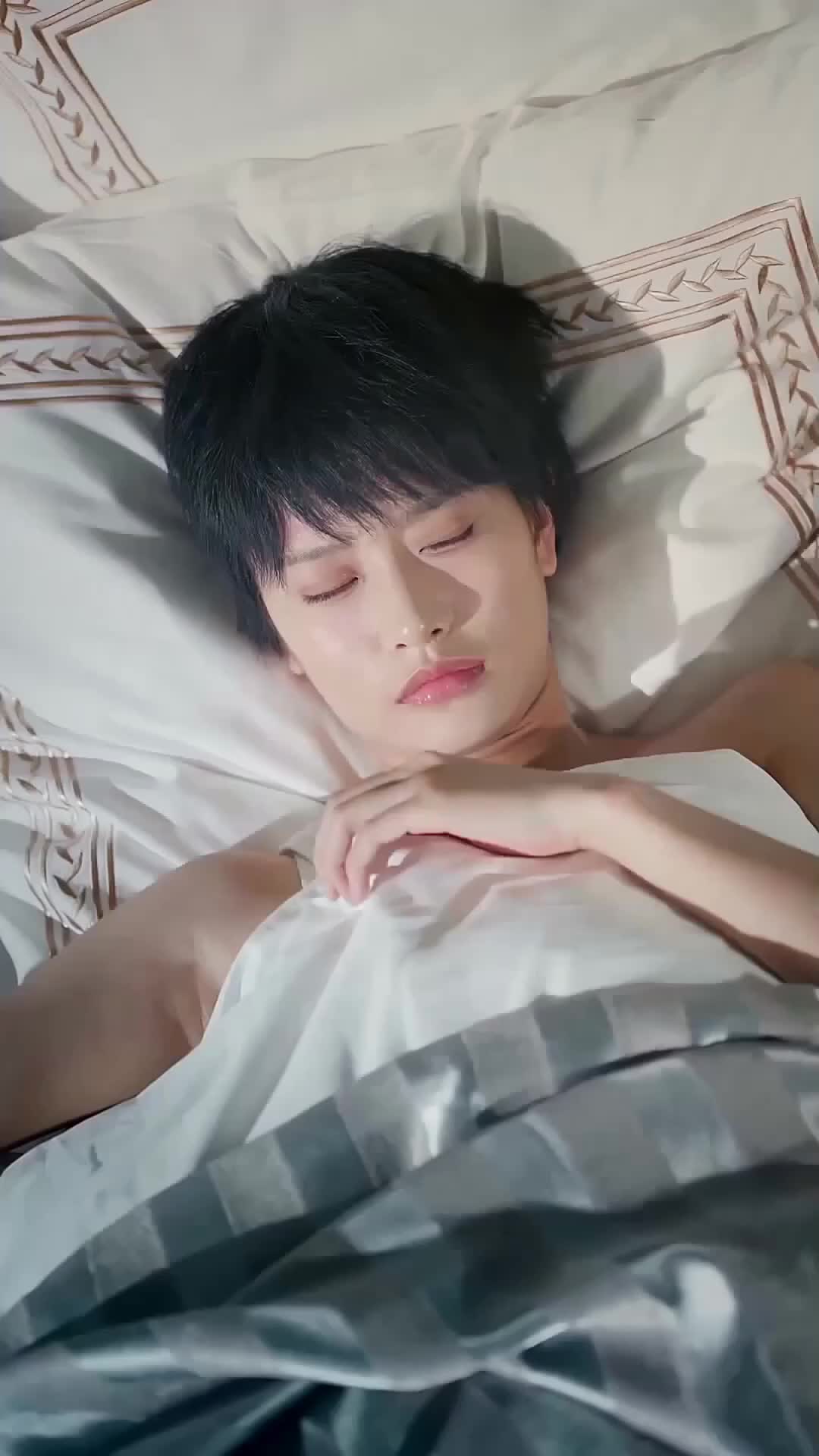 Suit Up, It's Love Time Episode 2