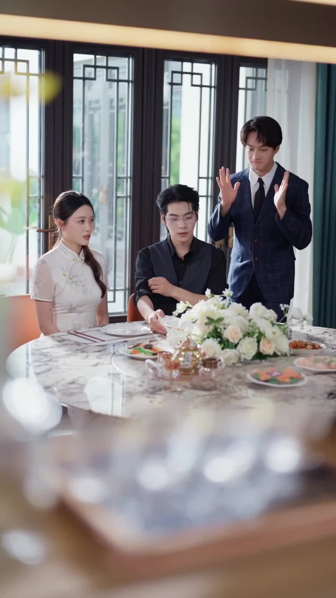 Istri yang Dimanjakan - Episode 10 - Episode 10