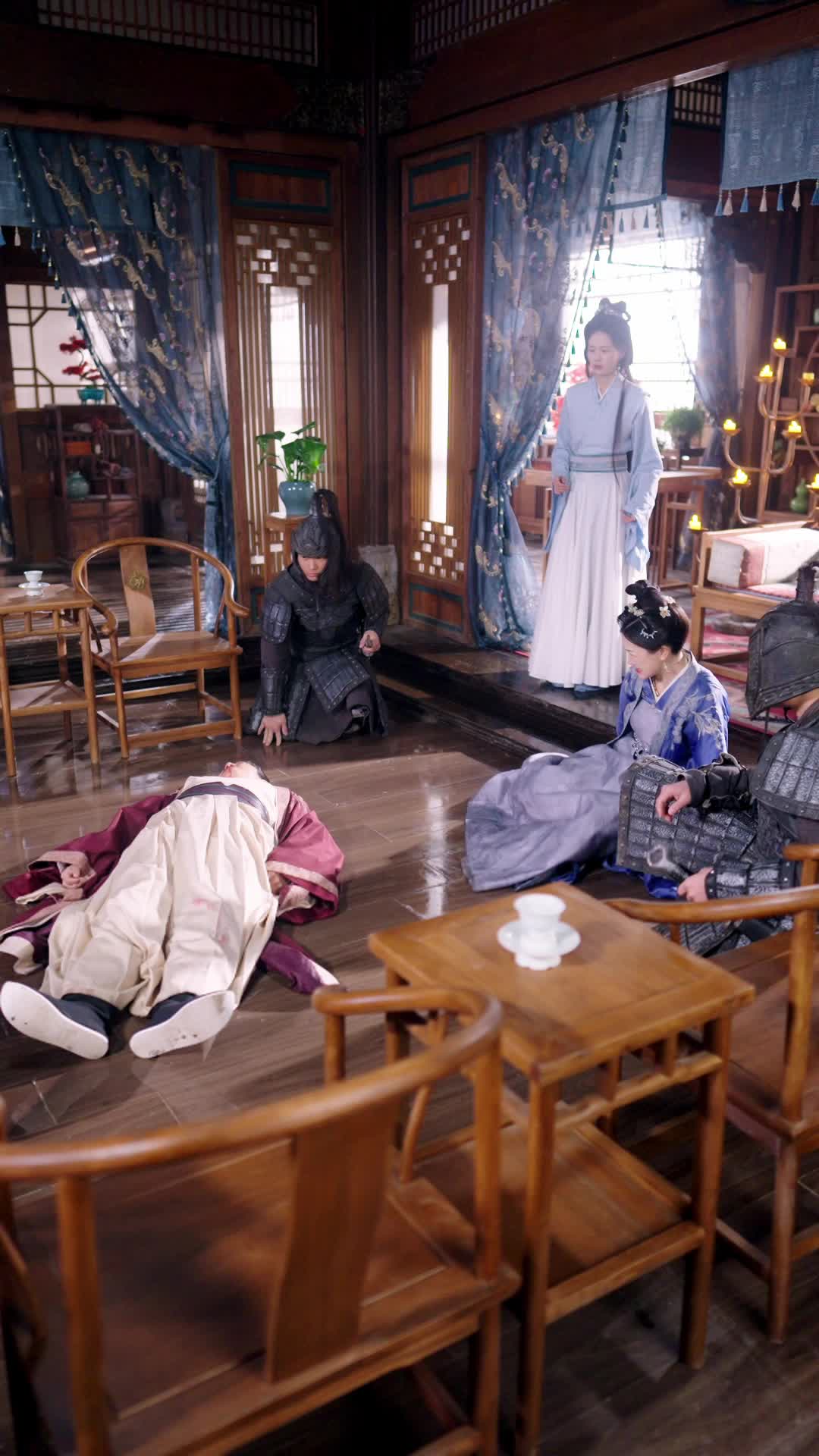 Justice by Day, Love by Heart Episode 8