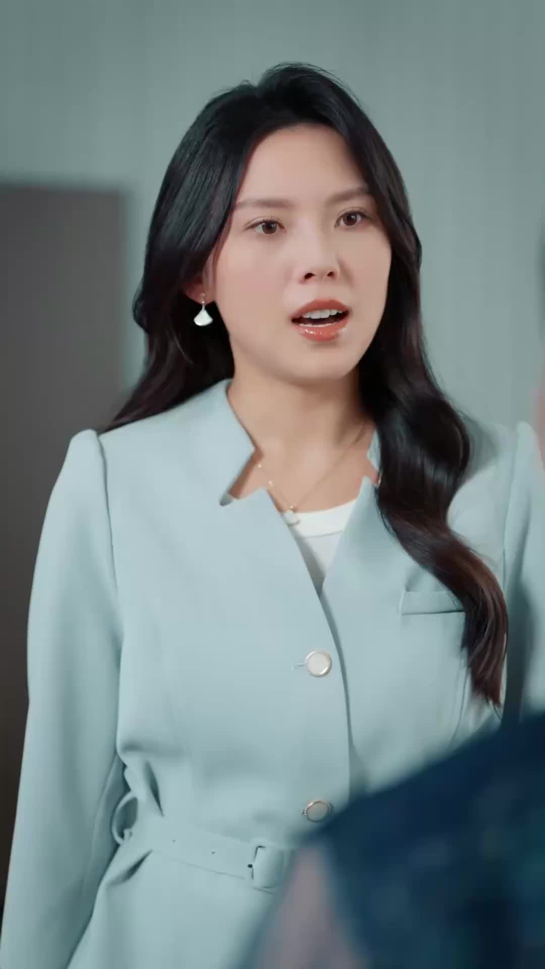 Mistaken for a Gold Digger, She Turns the Tables Episode 7