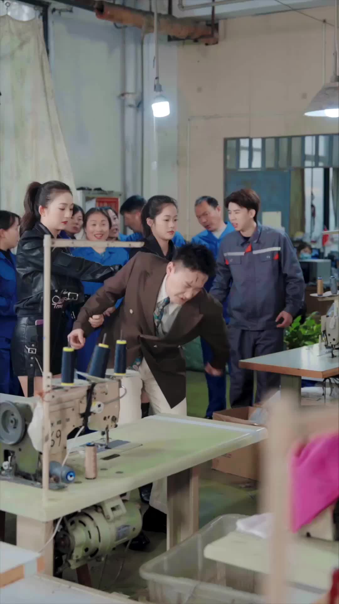 Gaji Miliaran Desainer Rahasia Episode 11