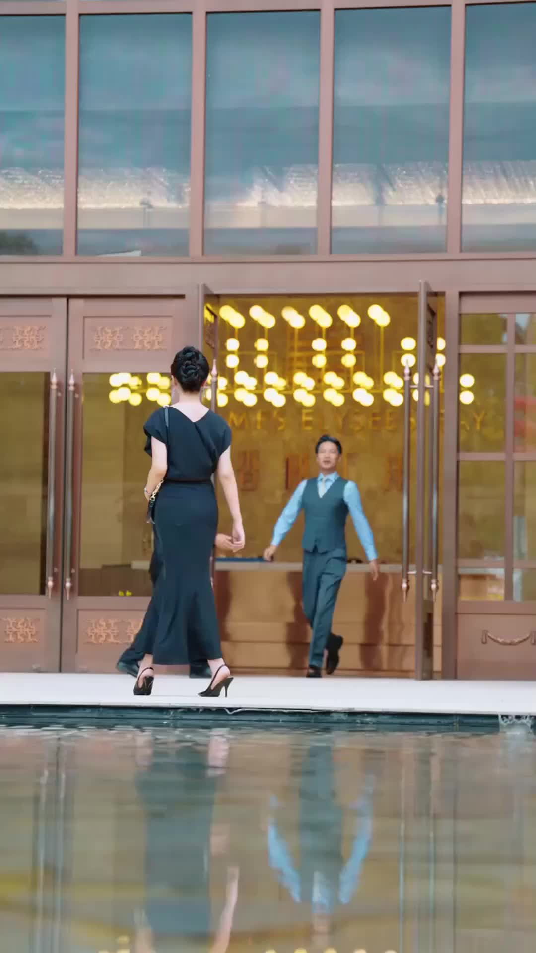 退婚後，大小姐又美又颯 第10集