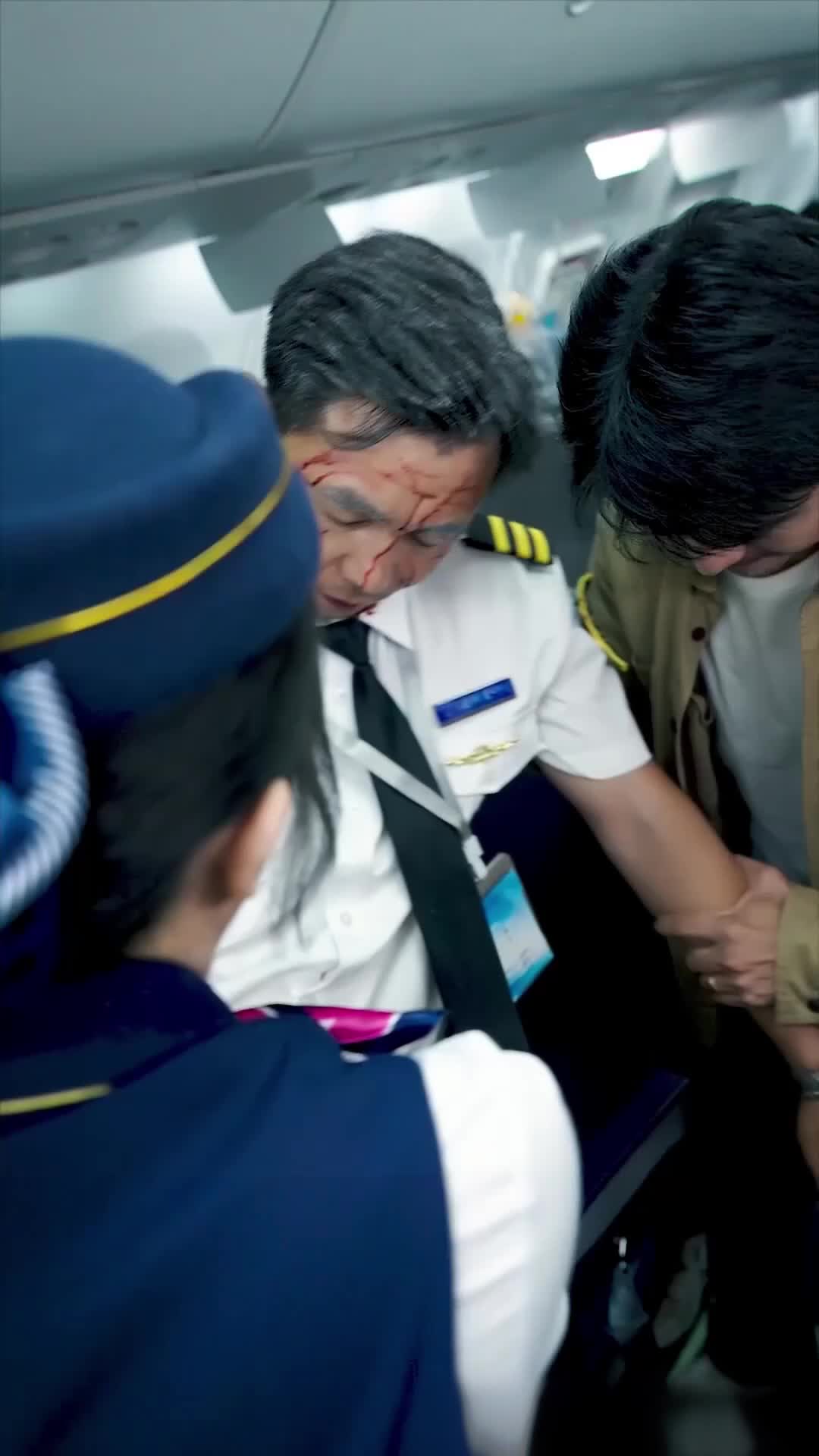 Piloto de Oito Anos: Rumo ao Céu (Dublado) 10Episódio