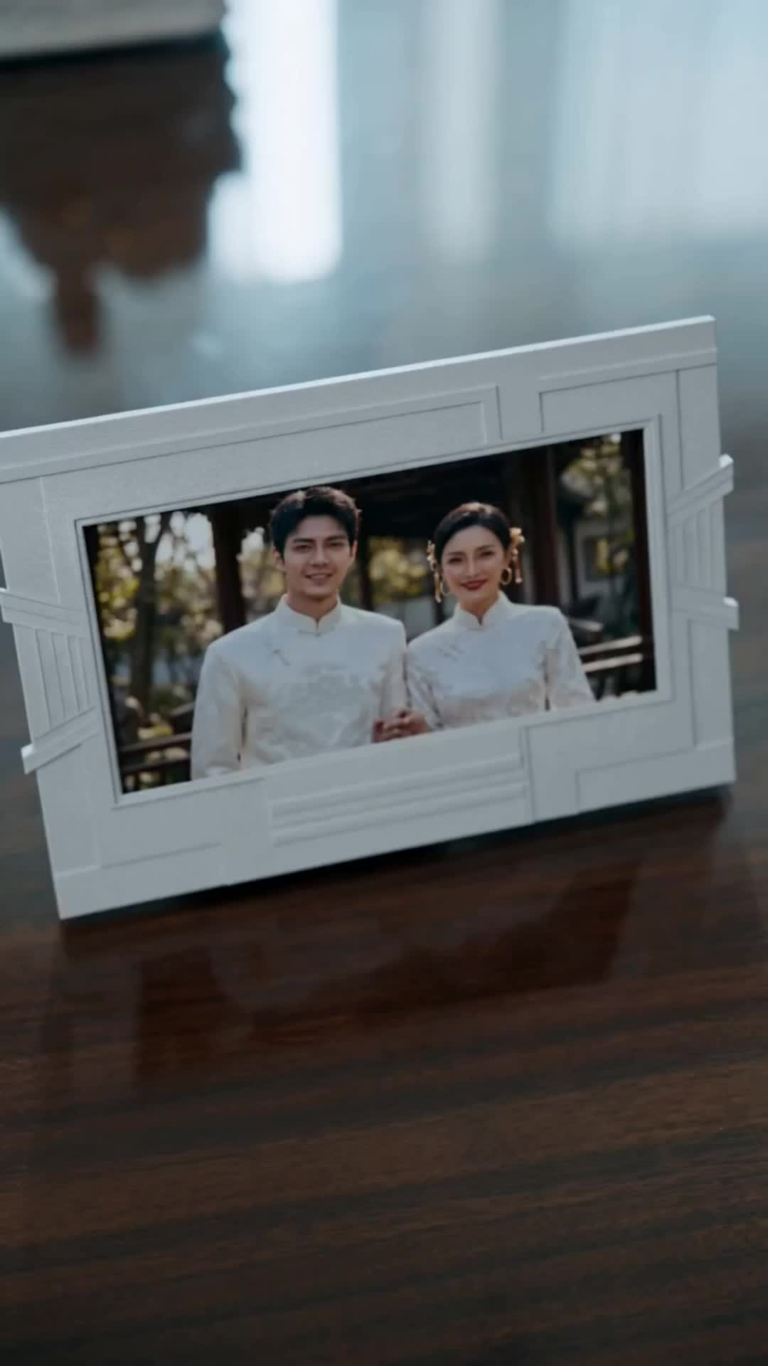 我投餵了皇帝祖宗 第1集