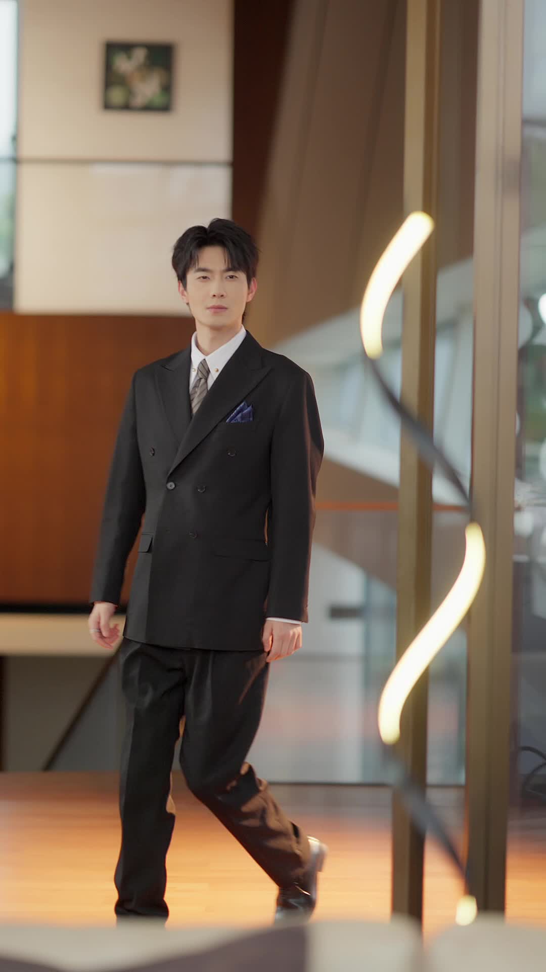 Billionaire Husband, Please Go Bankrupt for Me Episode 4