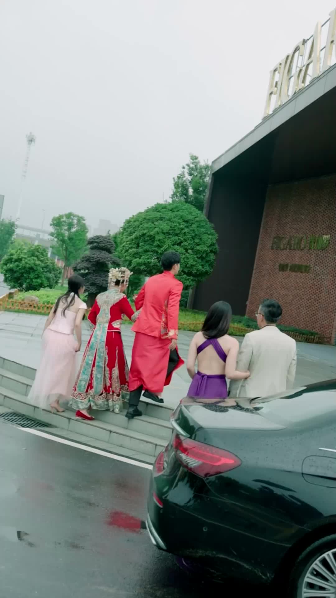 Rahasia di Balik Orang Tua Sederhana (Sulih Suara) - Episode 75 - Episode 75