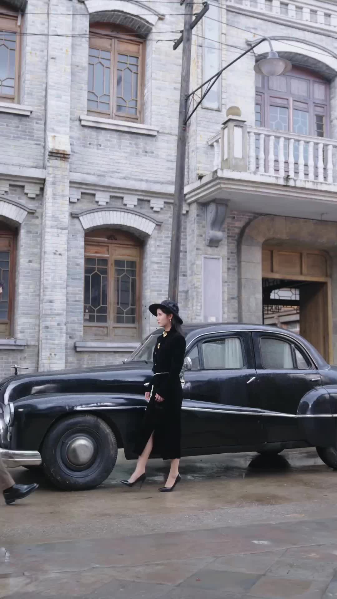 Dari Peluru Menjadi Cinta - Episode 60 - Episode 60