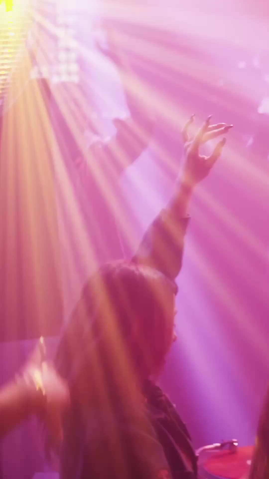 Sentuhlah Aku dengan Cintamu - Episode 1 - Episode 1