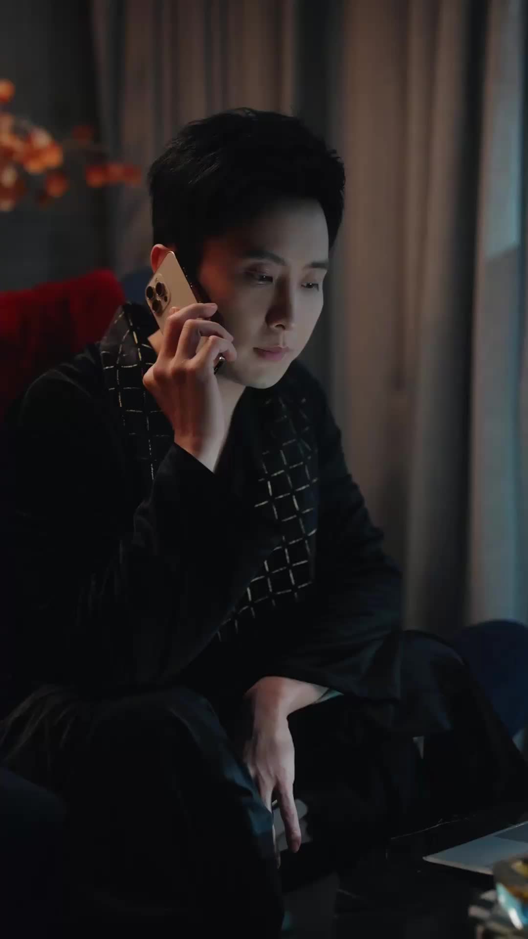 She Wants Love, I'll Take the Money Episode 6
