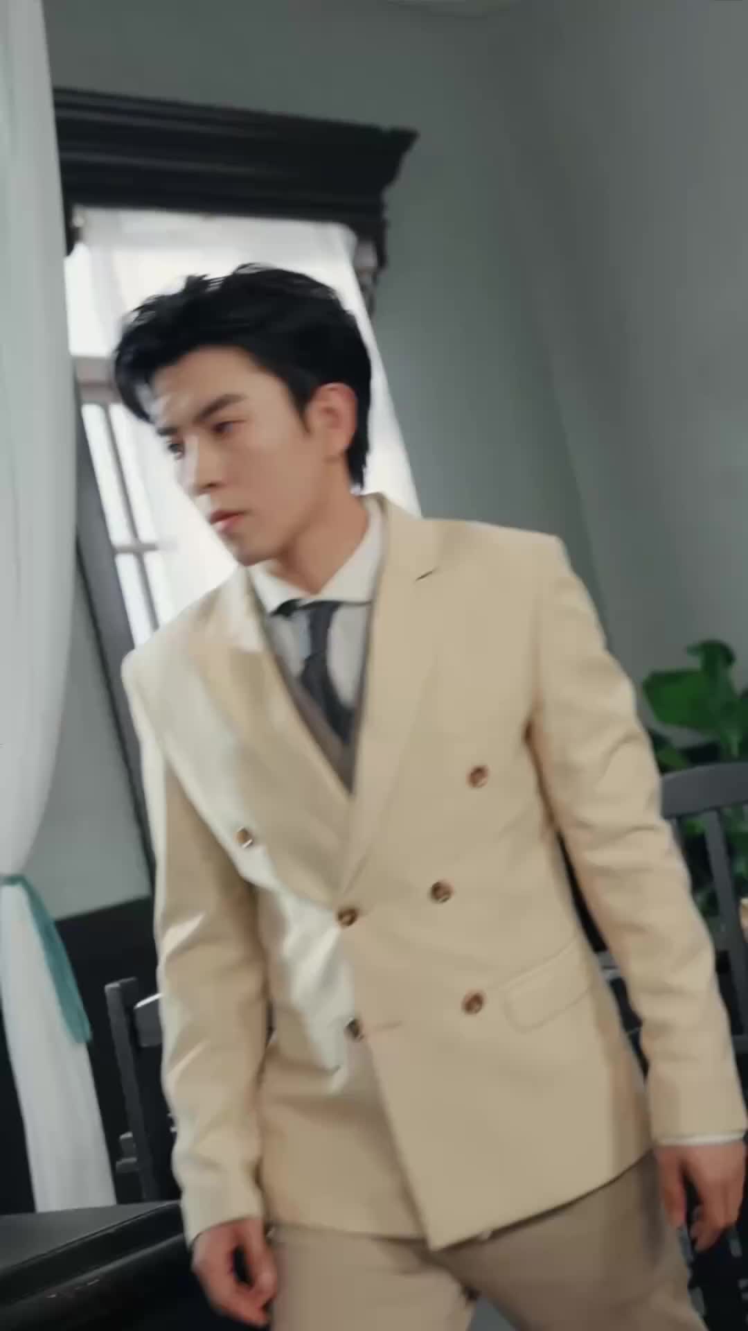 Dia Kembali Bersinar - Episode 61 - Episode 61