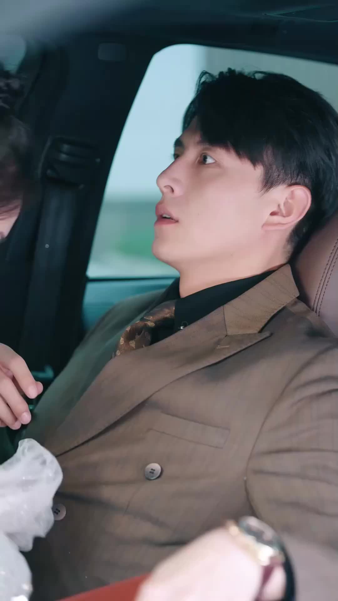 Cinta Setelah Lari dari Pernikahan Episode 2