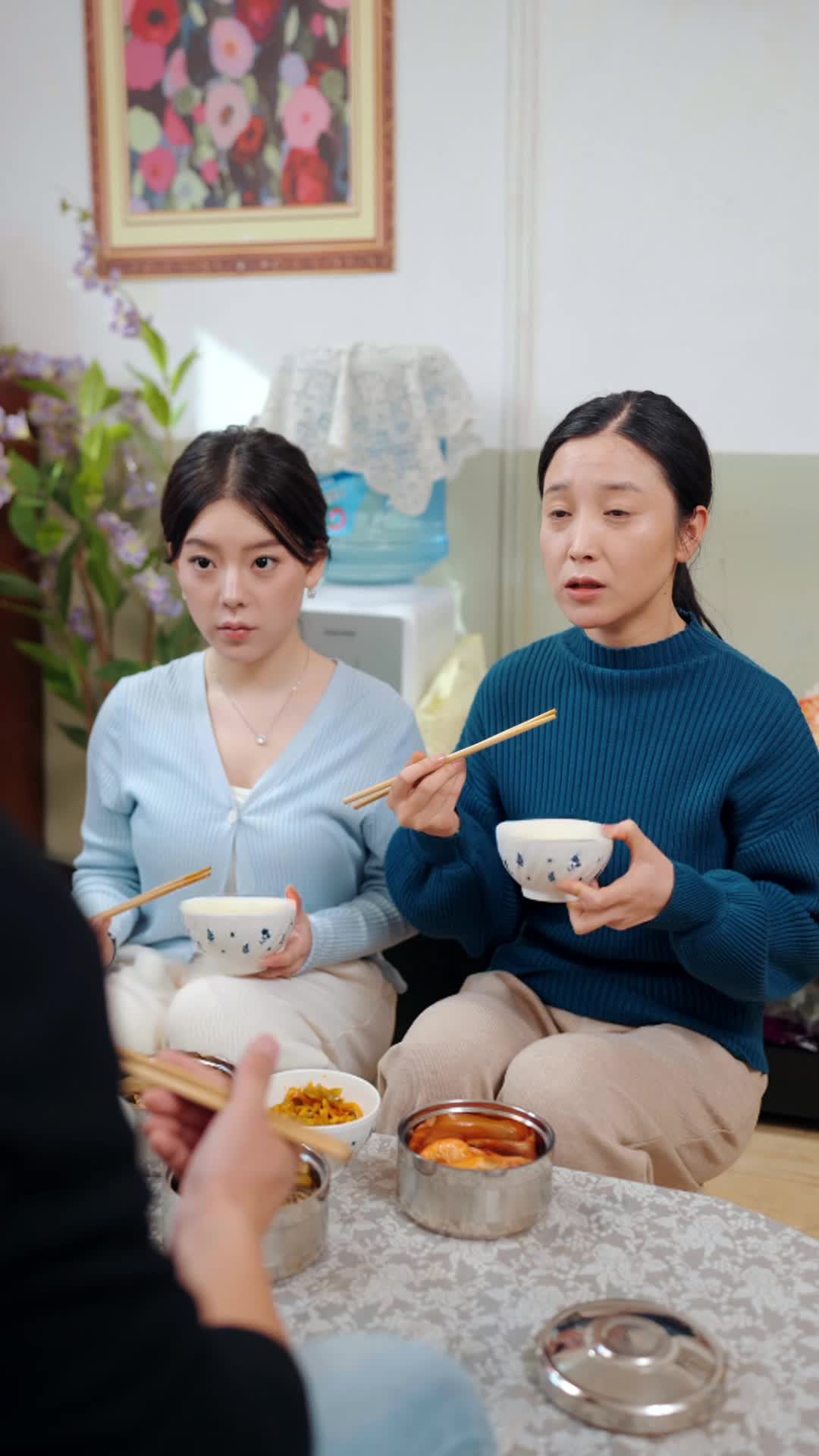 Carrying My Wife's Family to Immortality Episode 4
