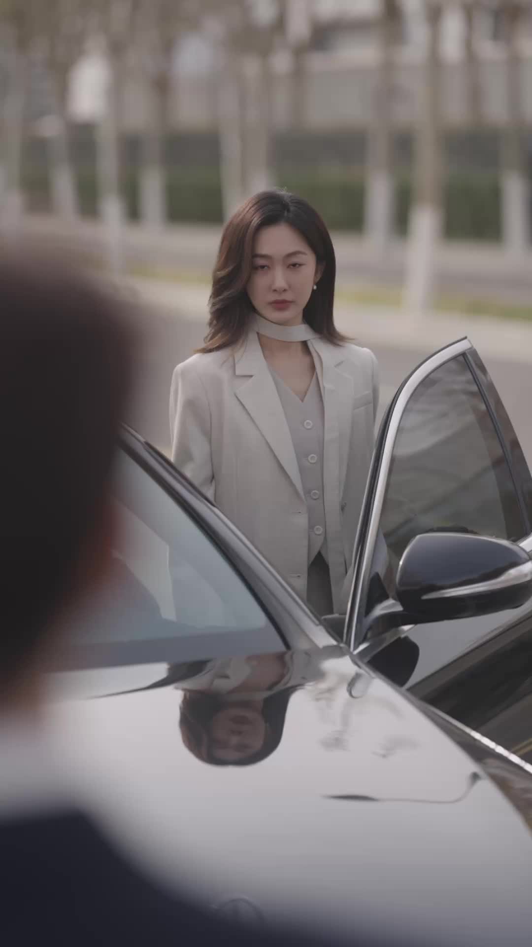 重生歸來，沈小姐她有億點無敵 第10集