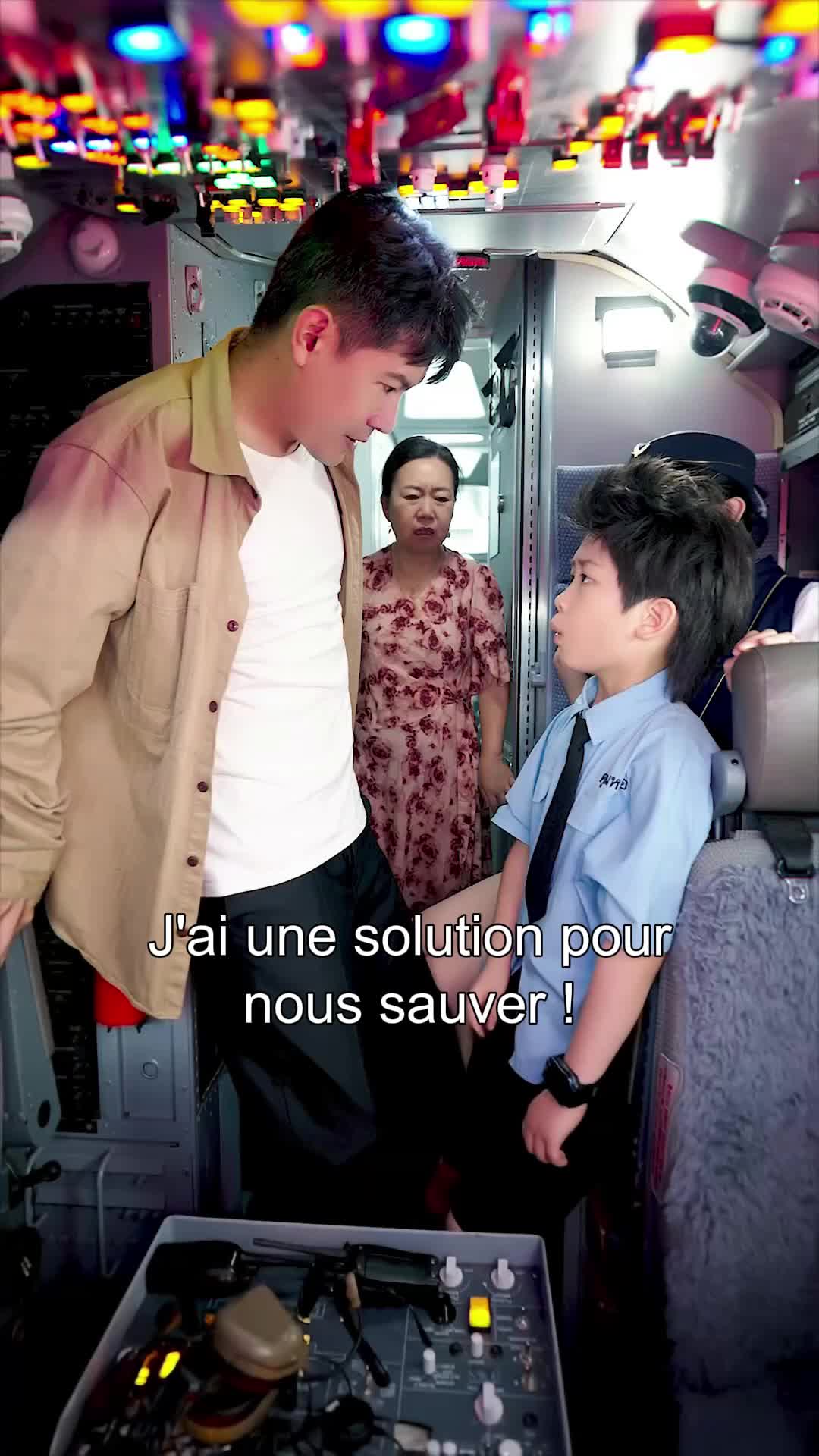  L'As de l'Aviation à Huit Ans ( Doublé ) Épisode8
