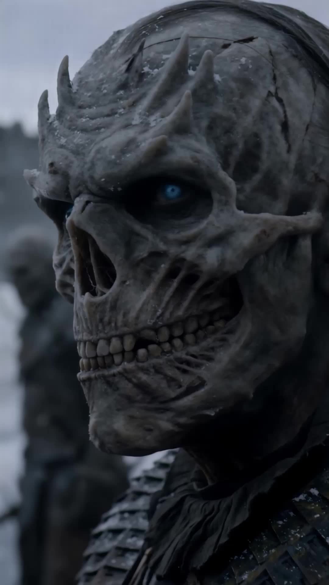 À Genoux Devant la Reine des Dragons Épisode6