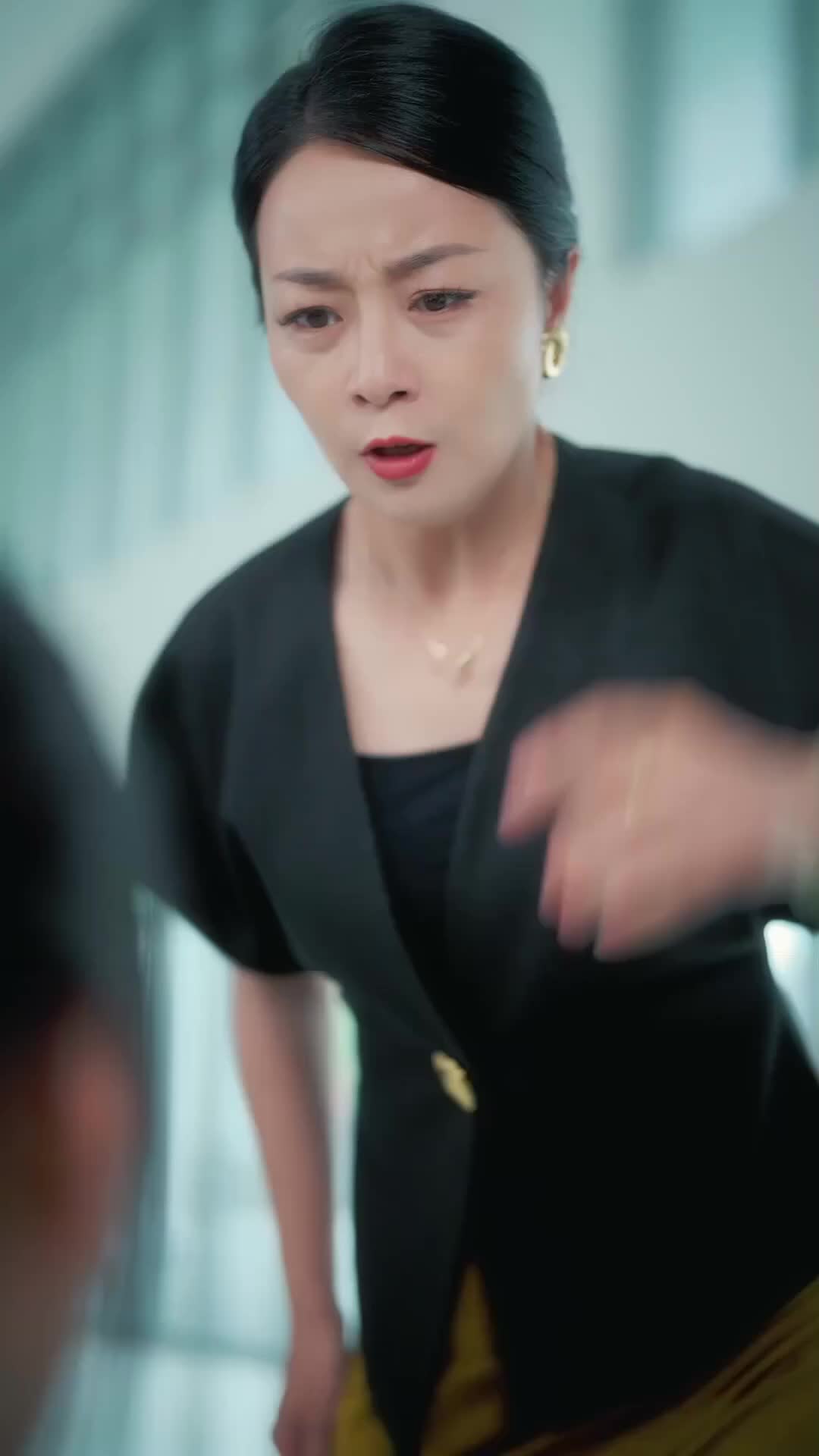 Tanda Lahir Sang Gadis Desa Episode 10