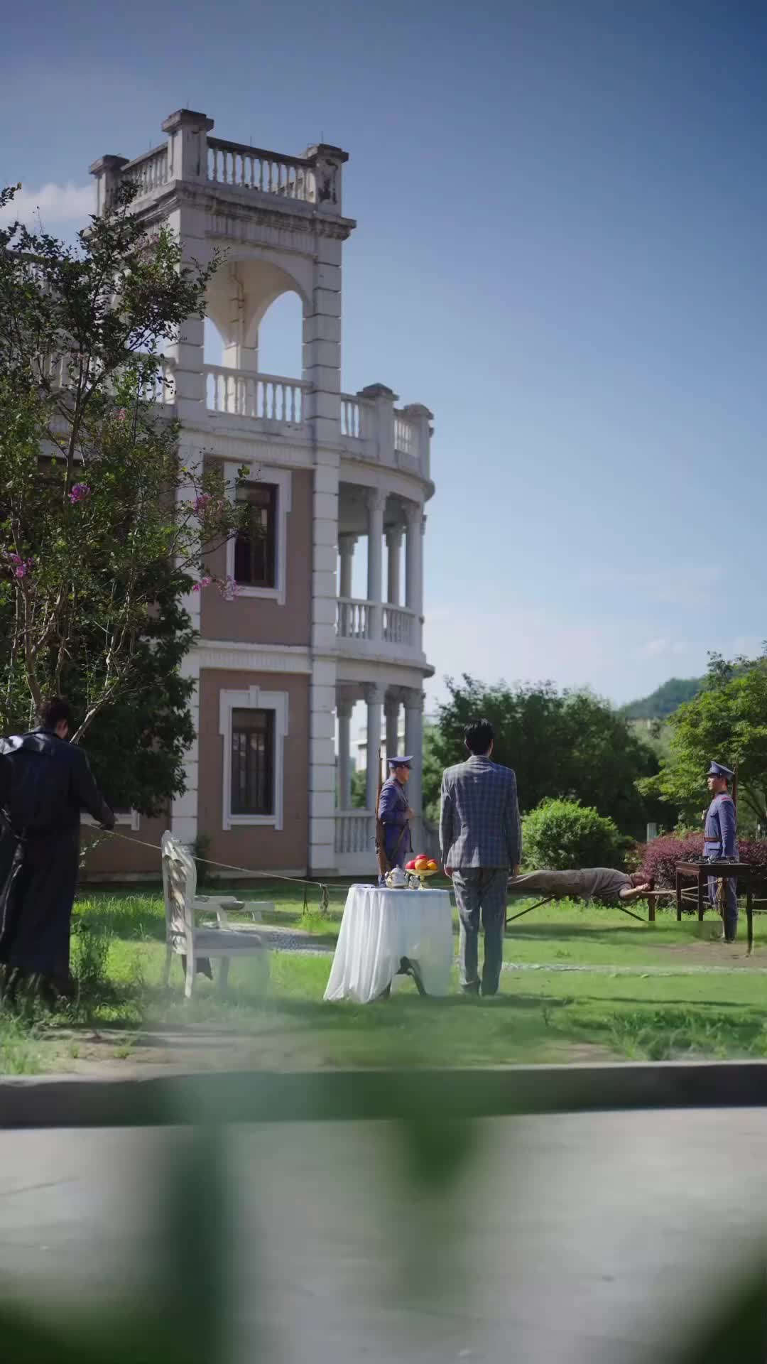 Dari Peluru Menjadi Cinta - Episode 11 - Episode 11