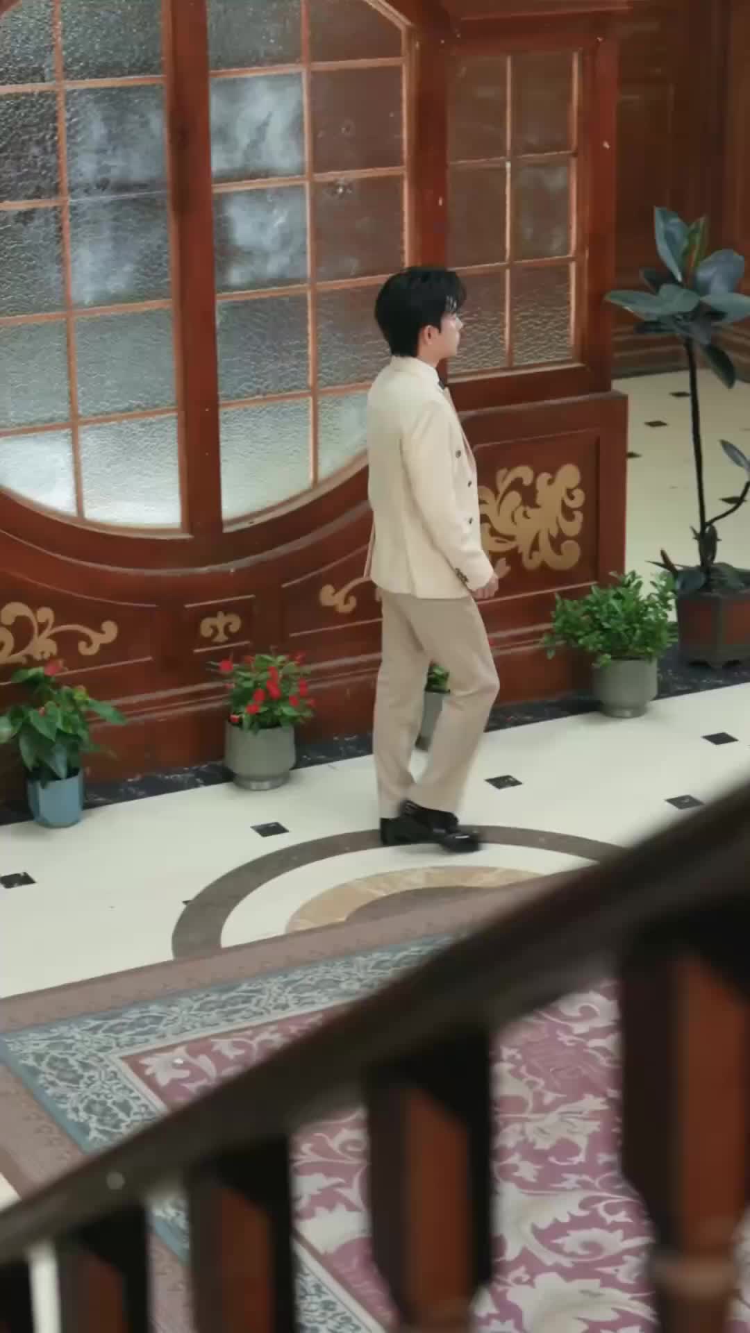 Dia Kembali Bersinar - Episode 24 - Episode 24