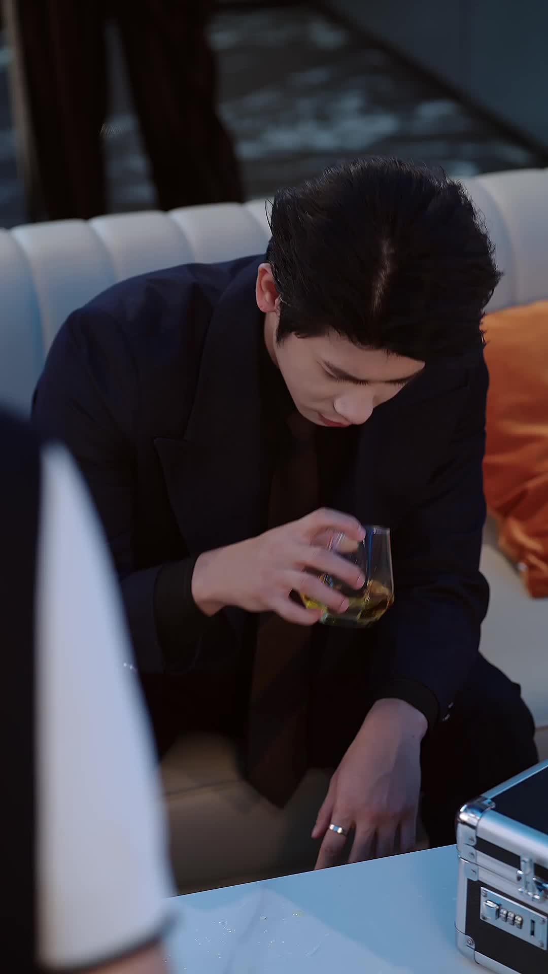 Ep 1