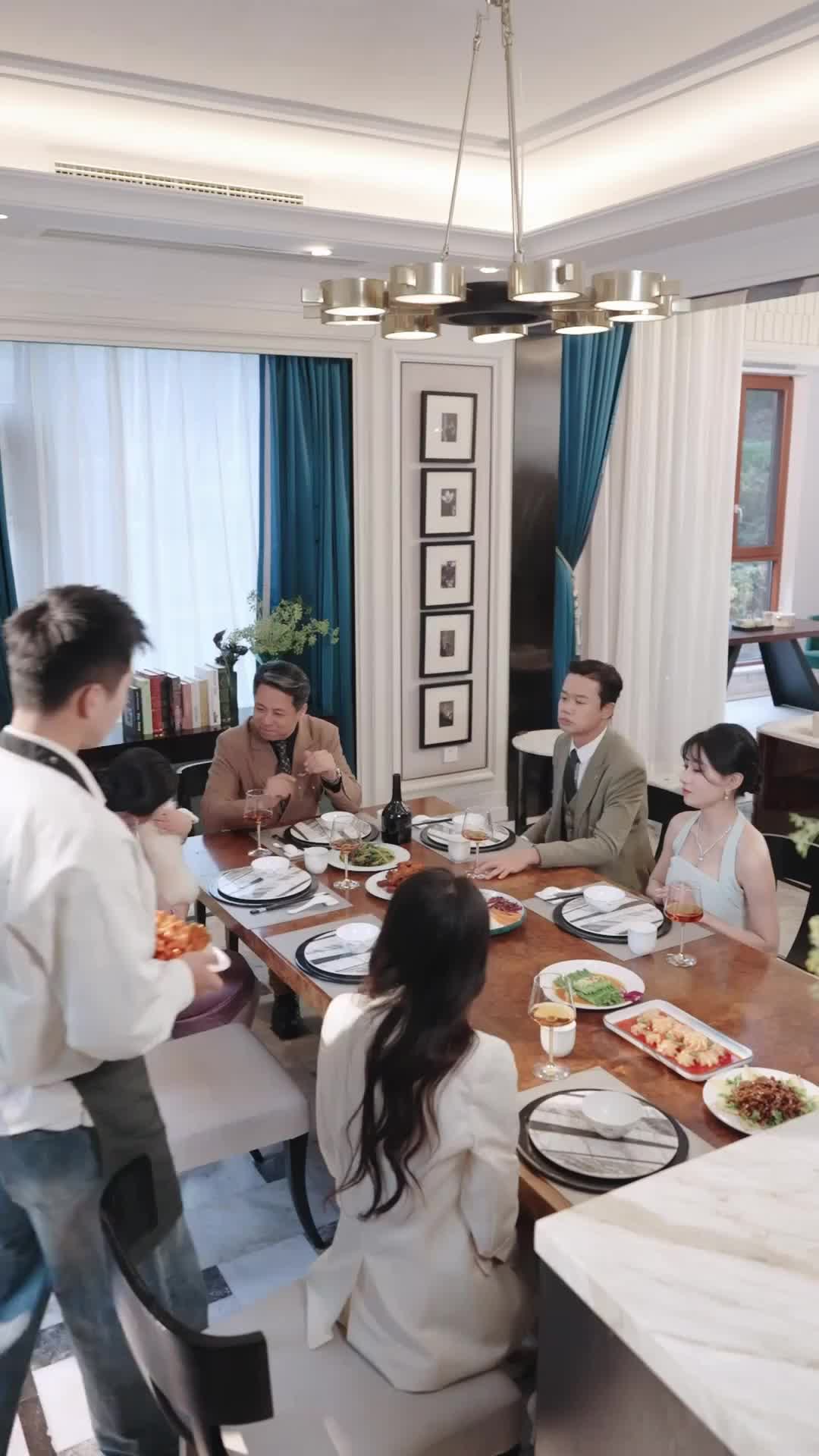 Setelah Bercerai, Aku Kaya Raya (Sulih Suara)  Episode 2