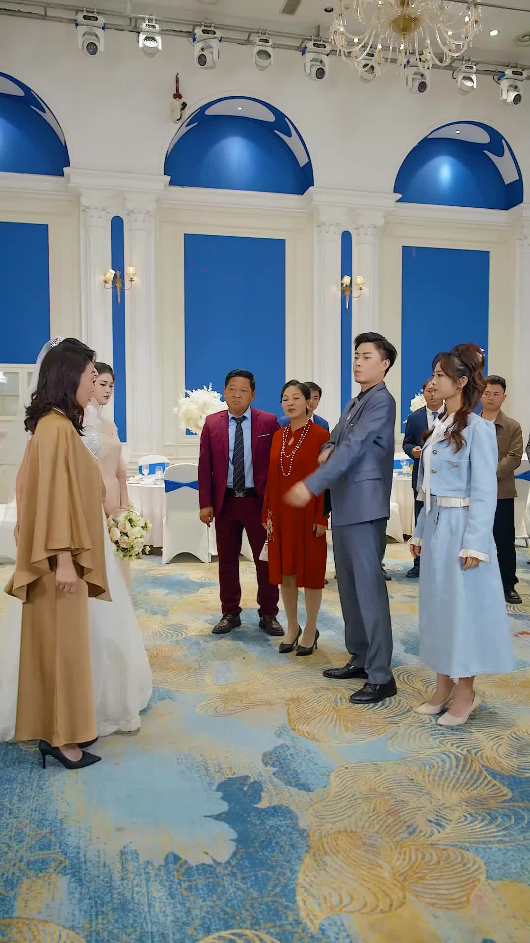  Detrás de la Máscara del Amor Episodio 6