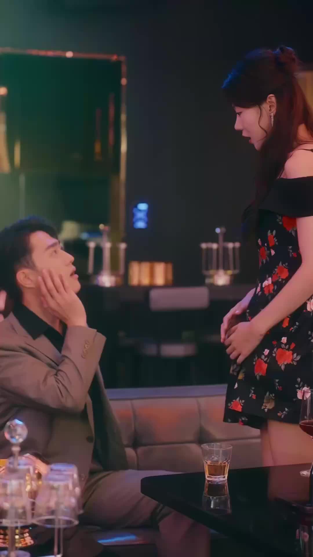 Pria Jahat VS Kelinci Polos - Episode 16 - Episode 16