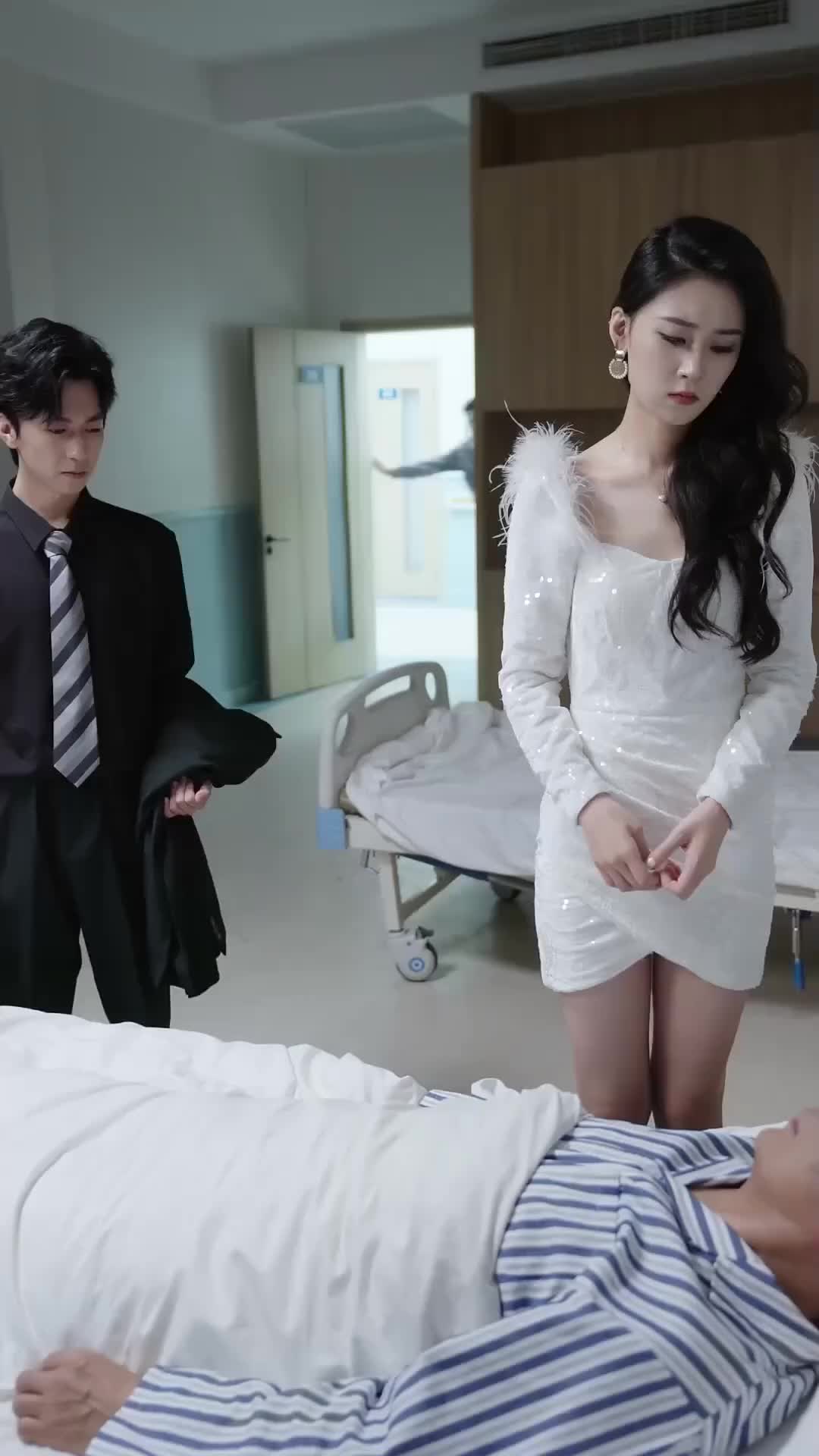 Unstoppable Soaring With Her Love Episode 8