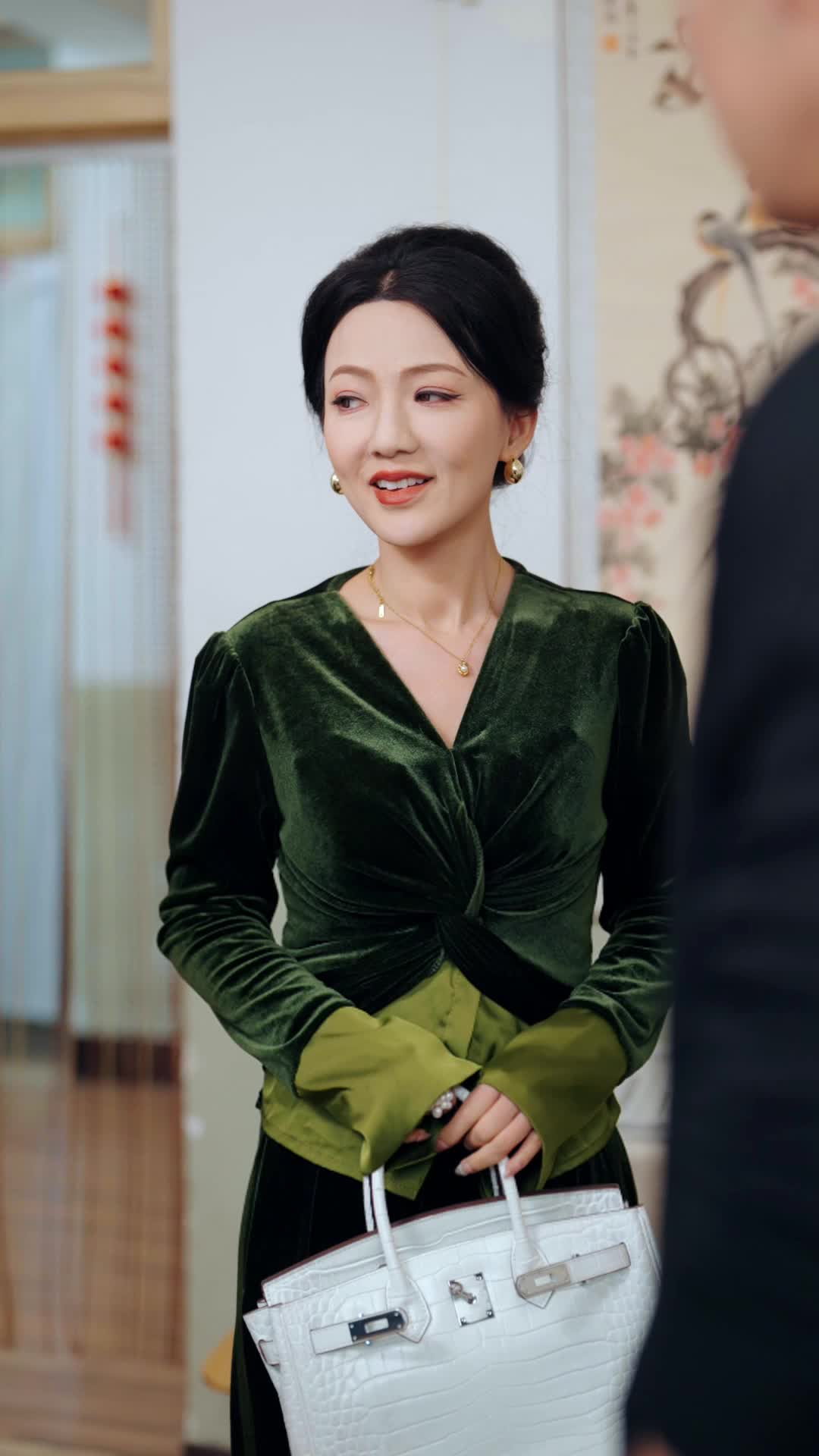 Carrying My Wife's Family to Immortality Episode 5