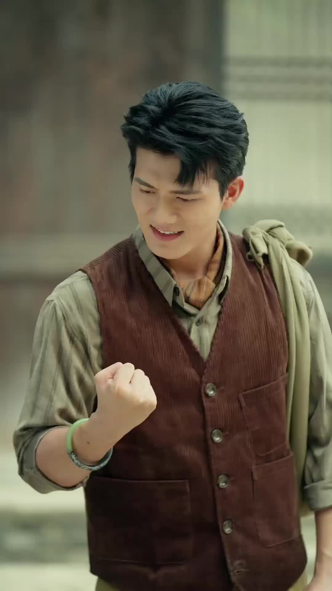 Legenda Tangan Dewa Episode 4