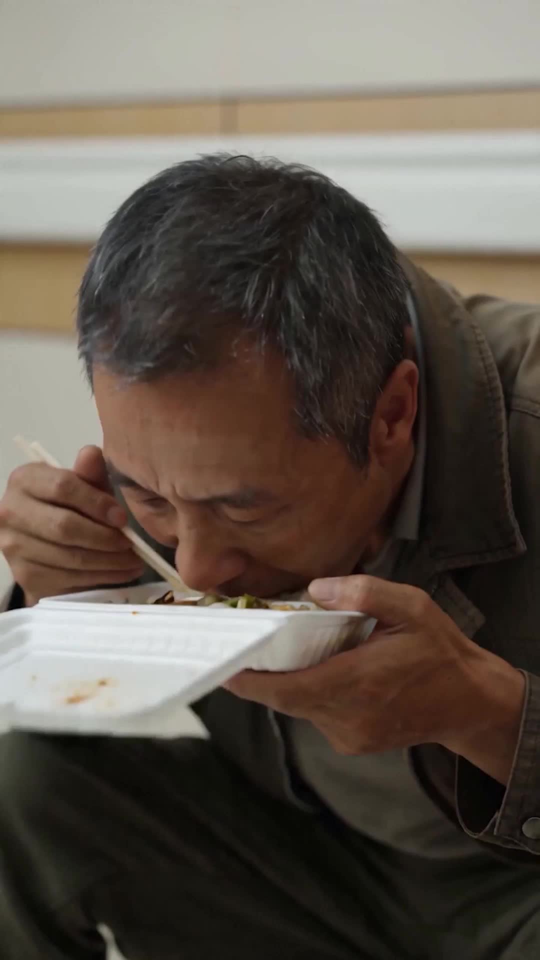 债主他自带福运 第1集