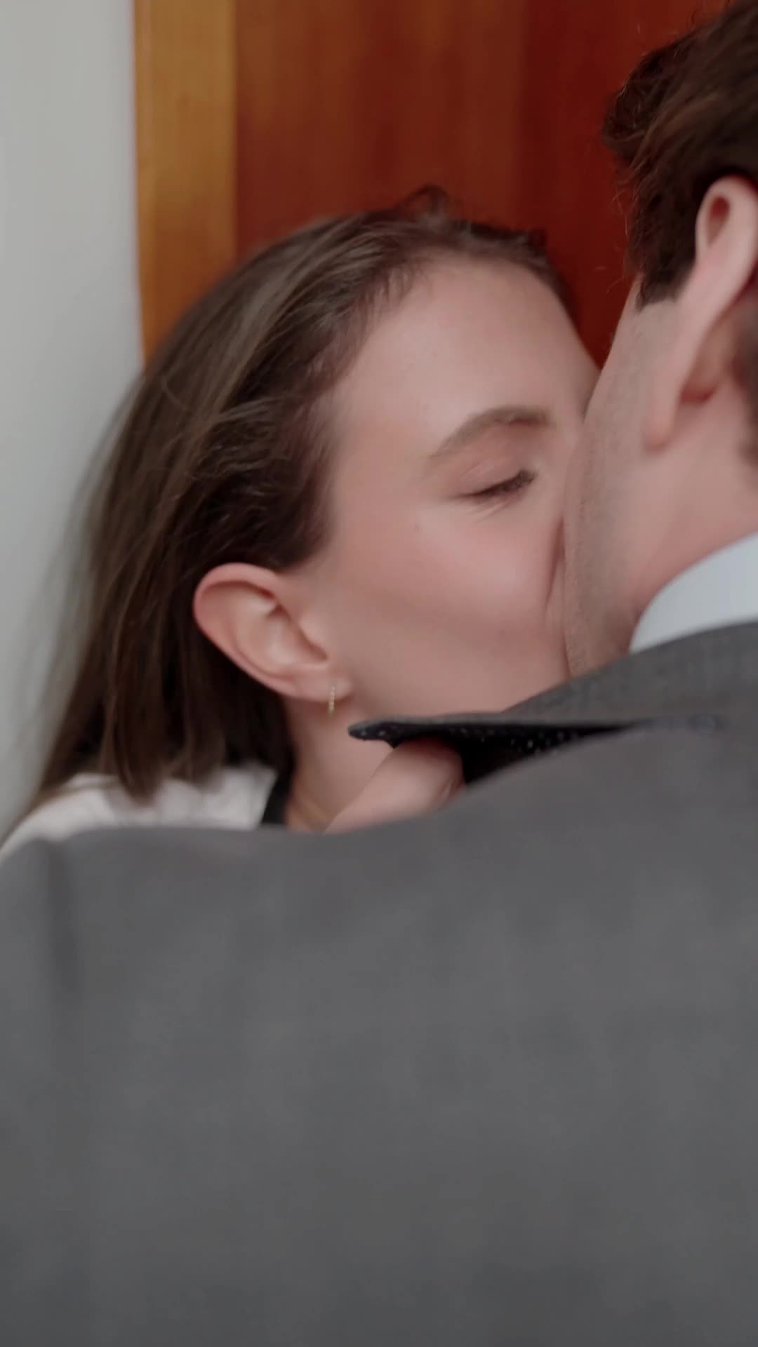 Fake Bonds, True Love Episode 2