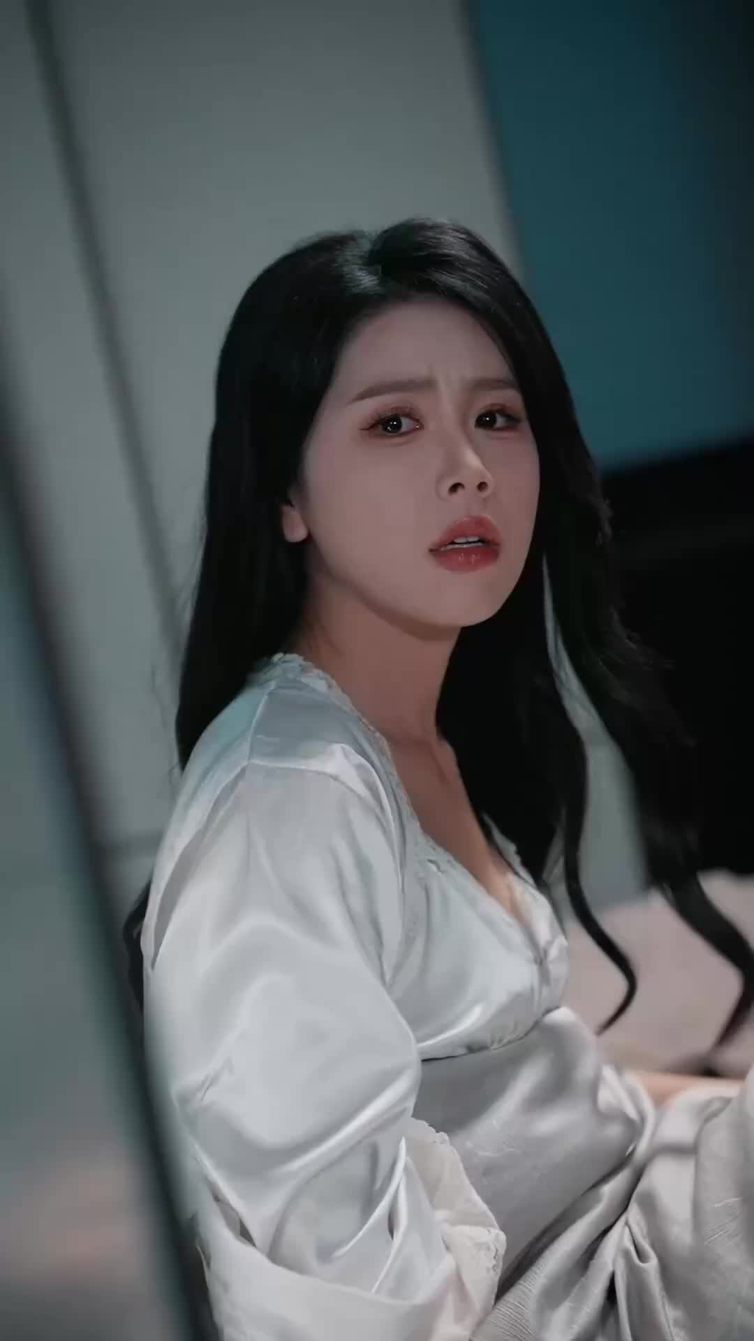 Cinta dan Pengorbanan - Episode 35 - Episode 35