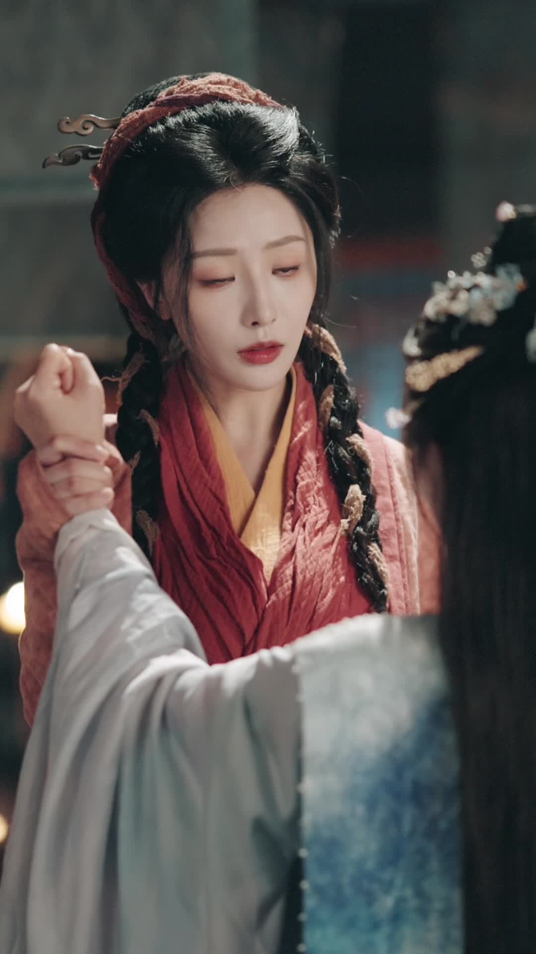 侯府藏了個女帝 第4集