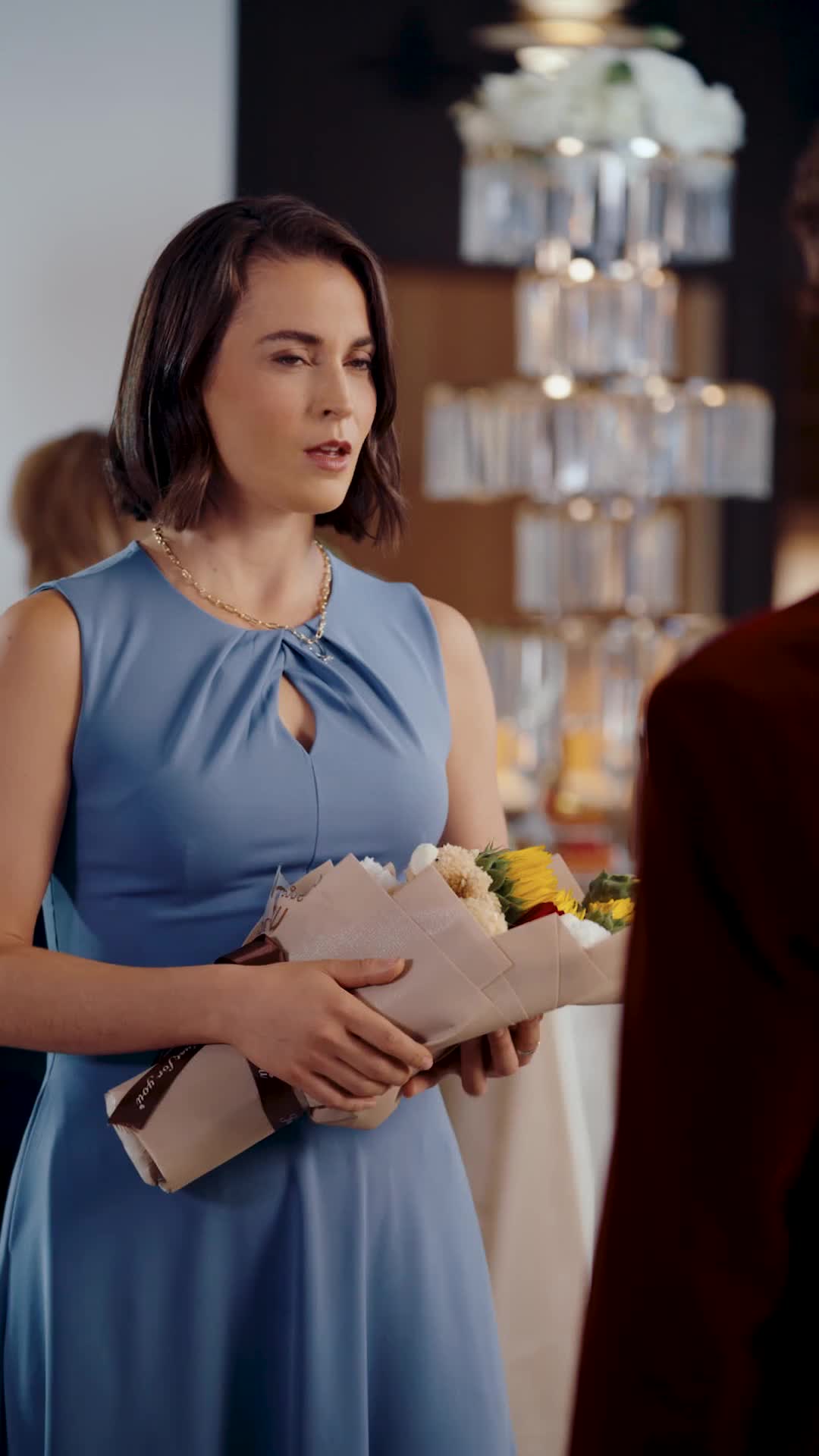 Kau Bukan Siapa-siapa Bagiku - Episode 9 - Episode 9