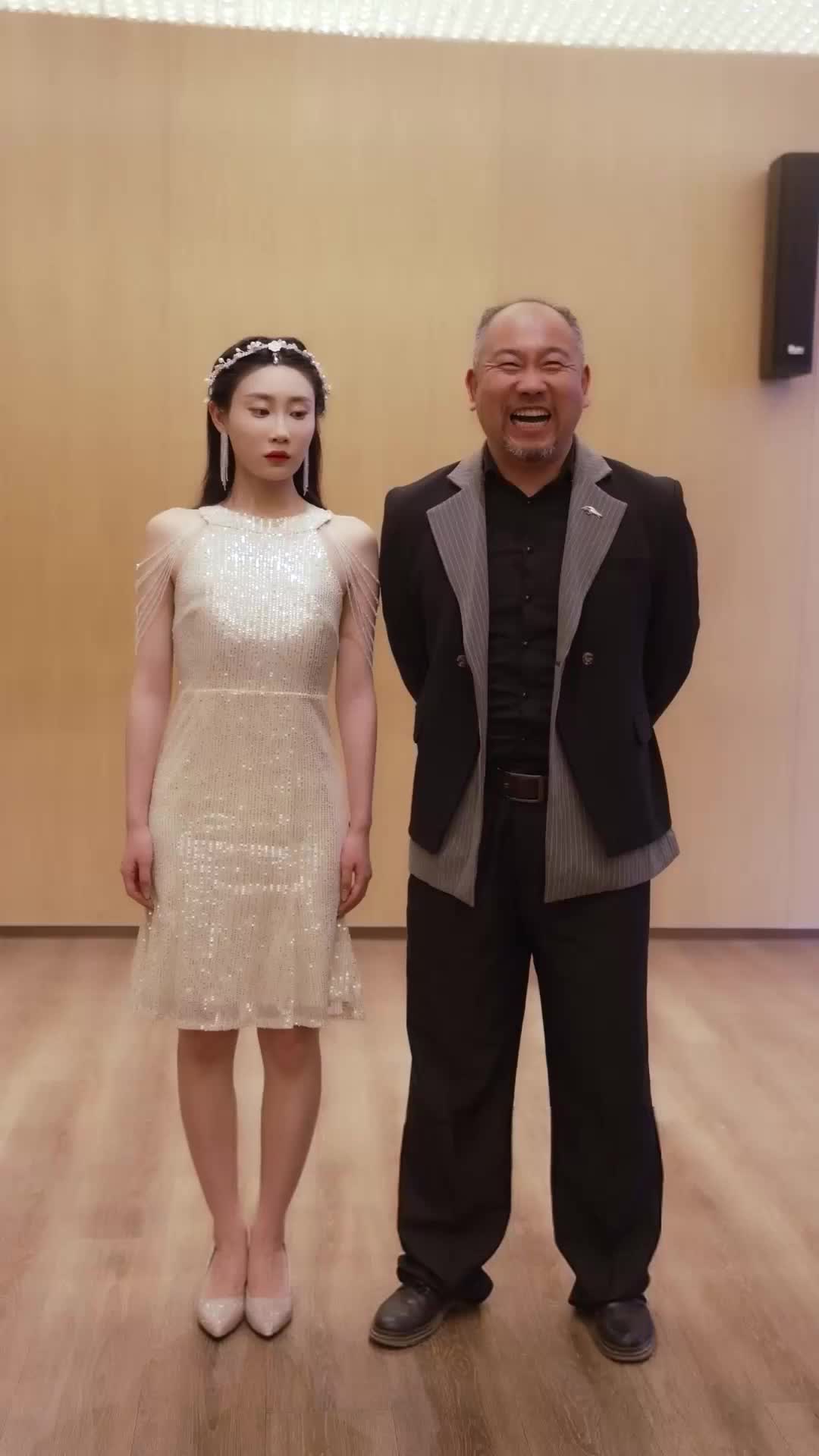 Istri Cantik Suami Dewa Perang Episode 7