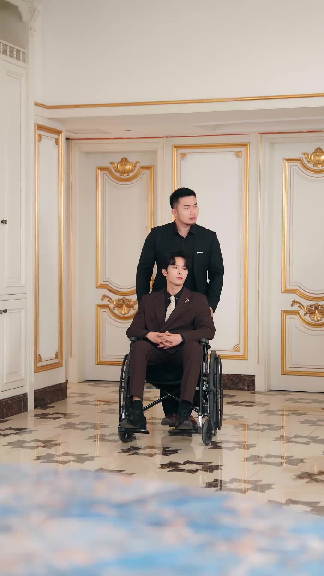 De prisión a palacio: el amor del magnate Episodio 9