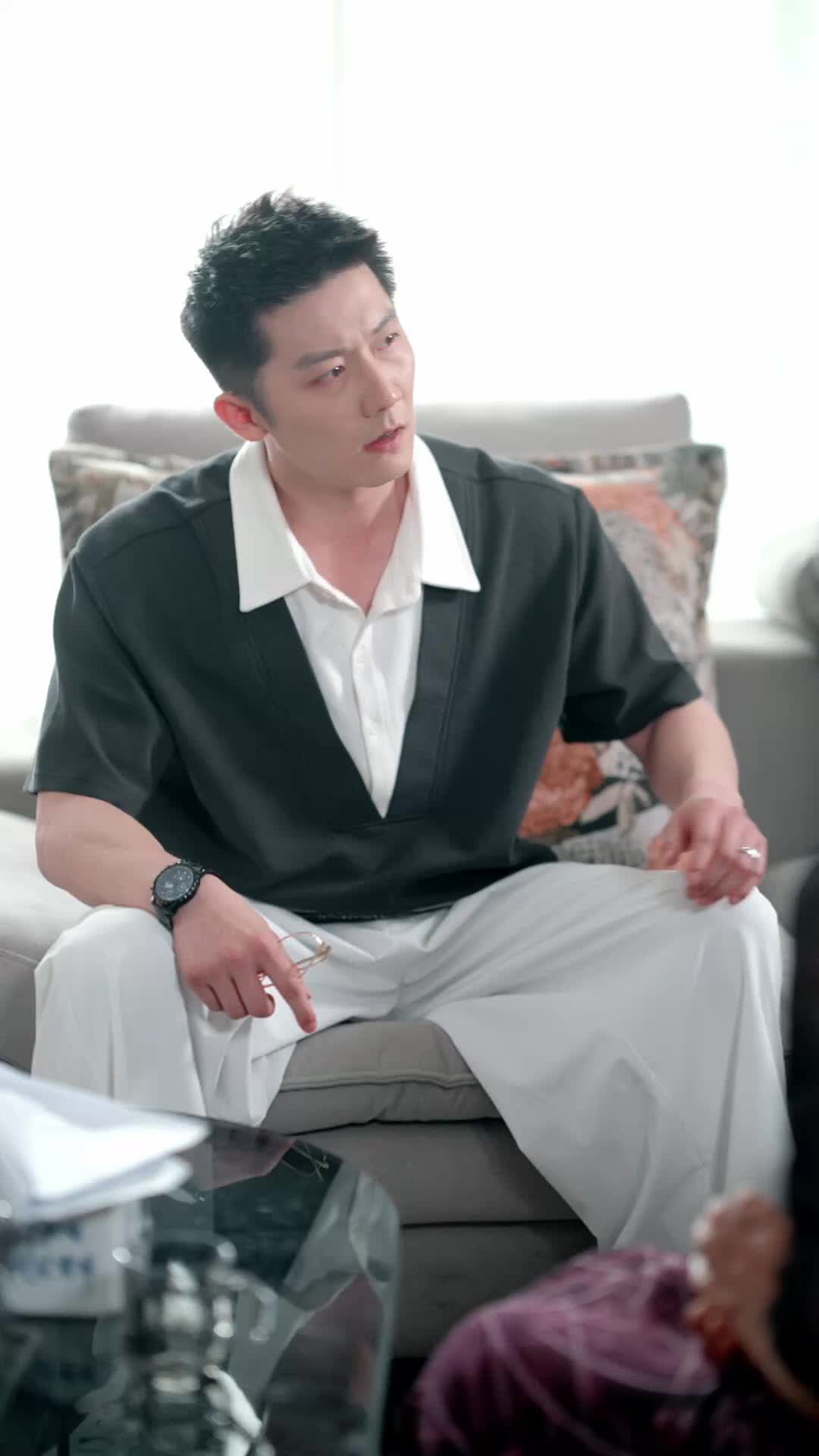 His Illness Was Fake, So Was Her Love Episode 5