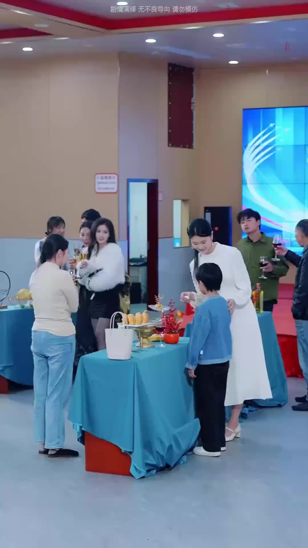 Nasib Baik Istri Desa Episode 9