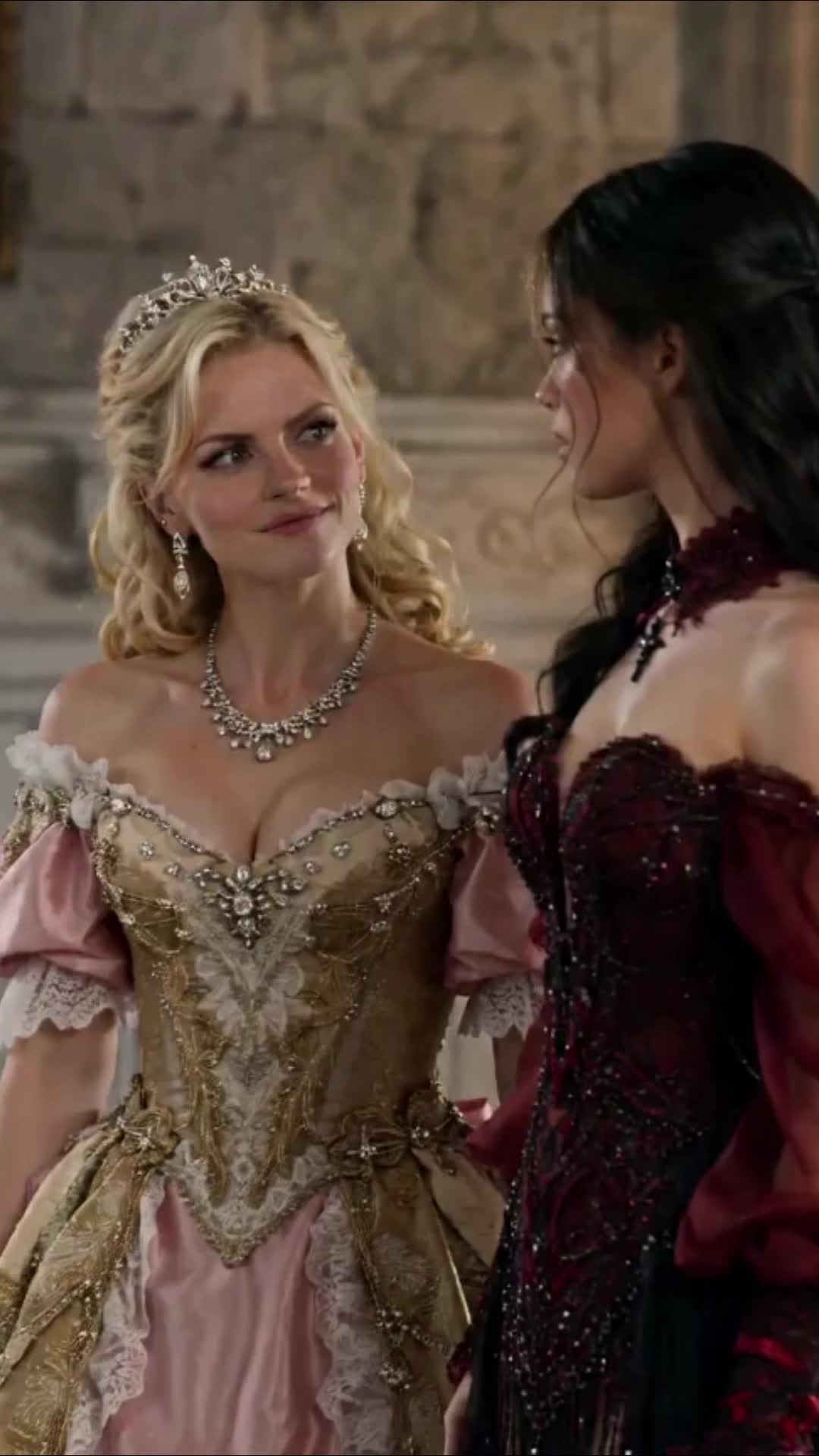Marry Vampire King After Rebirth Episode 7
